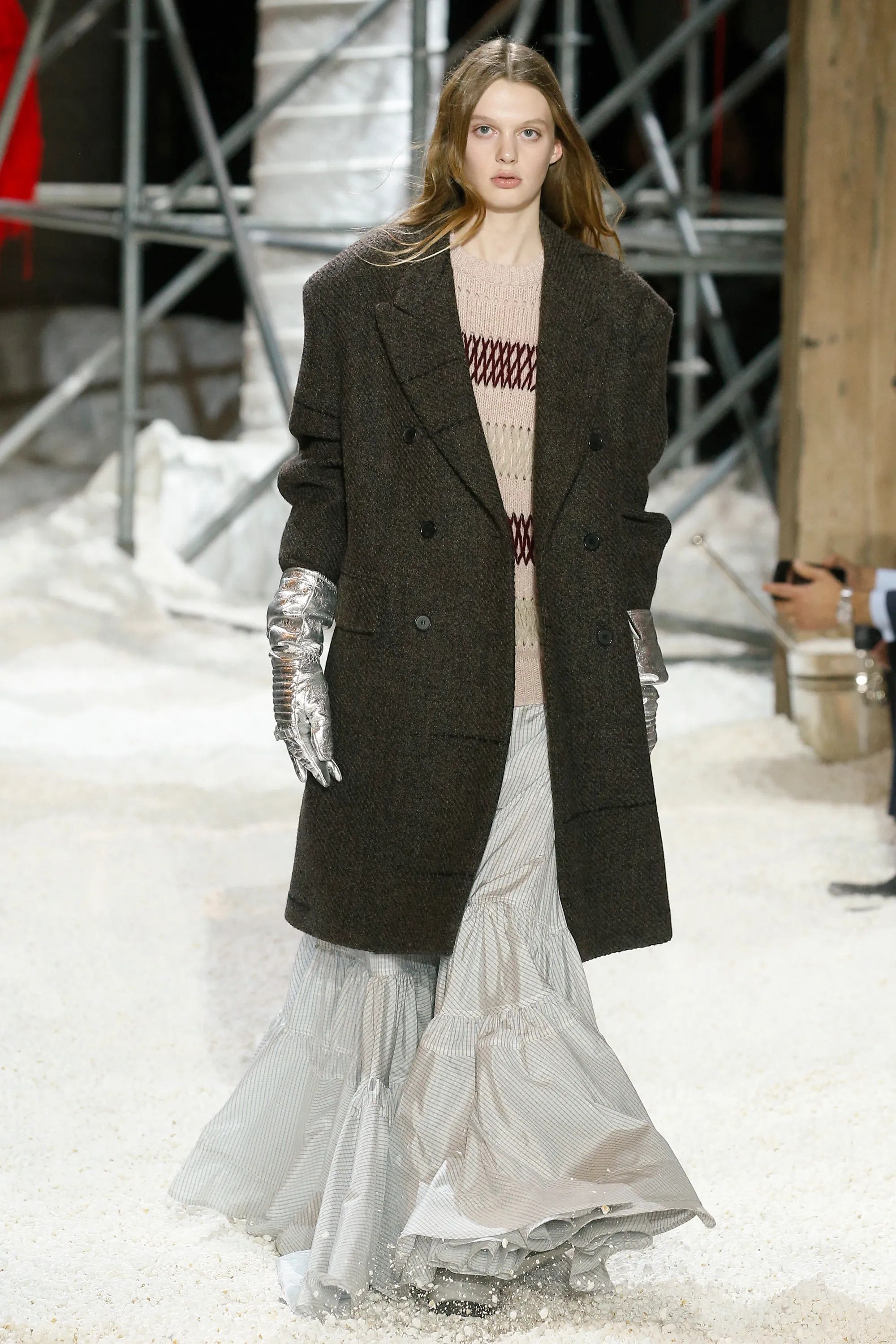 Calvin Klein 205W39NYC × Raf Simons A/W 18 Silver Leather Astro Gloves Size ONE SIZE - 14 Thumbnail