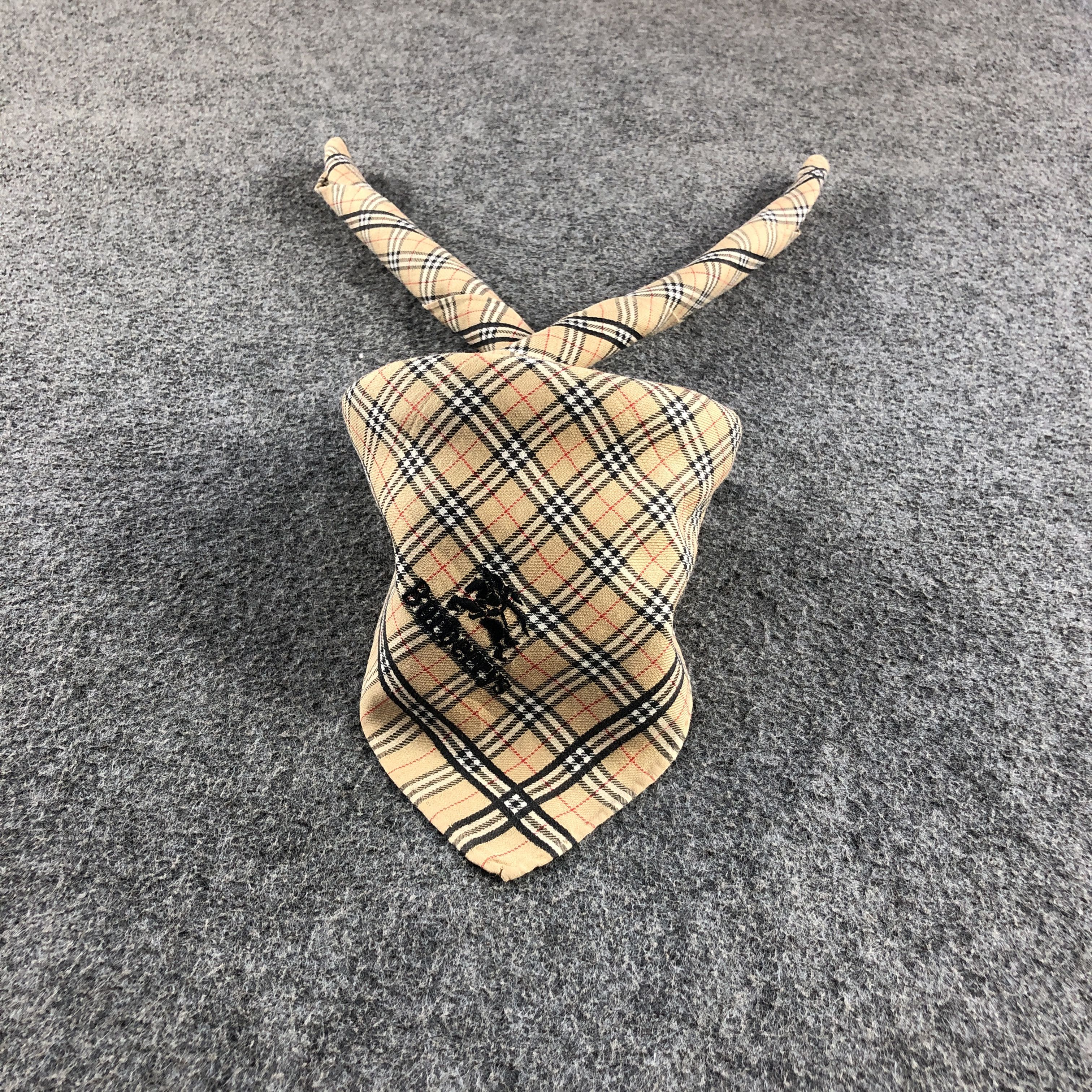 Burberry Tan Handkerchief Neckerchief Bandana H2659