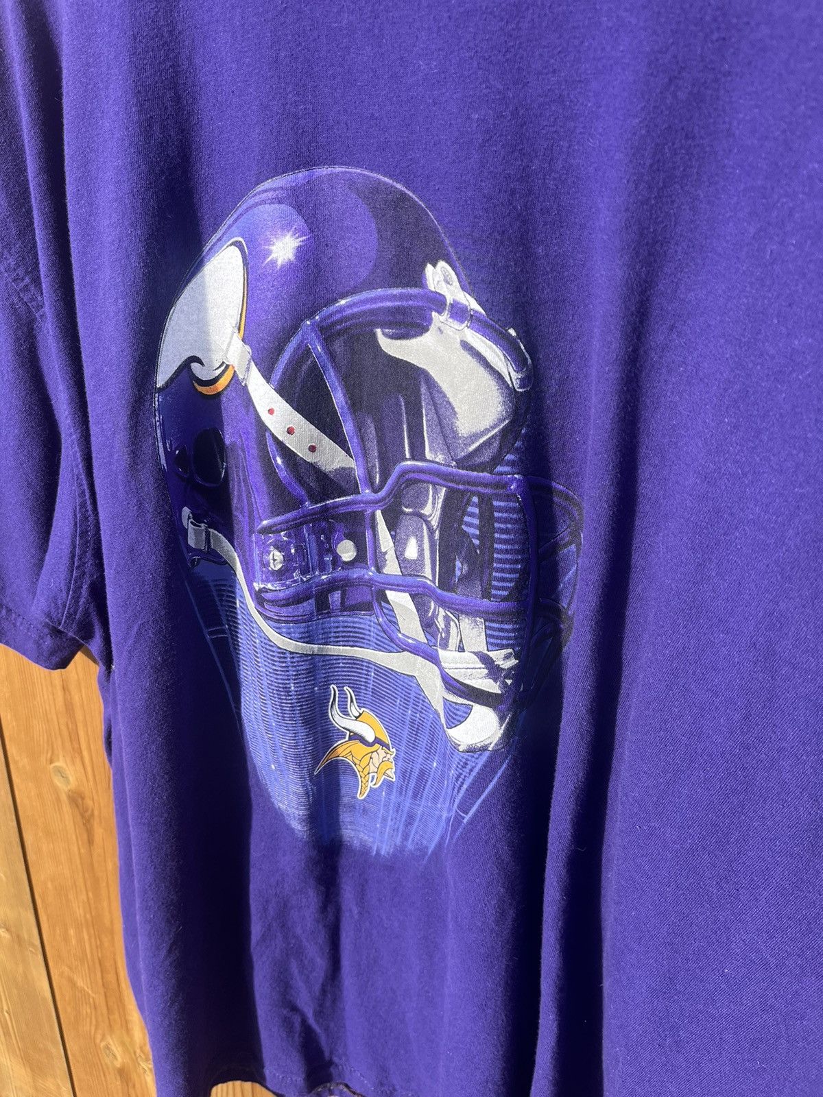 NFL × Vintage Vintage Y2K Minnesota Vikings Helmet T-shirt Size US XXL / EU 58 / 5 - 2 Thumbnail
