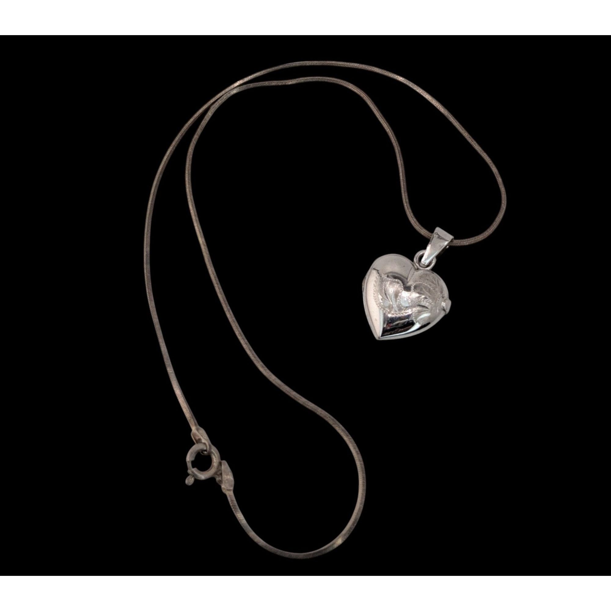 Other Vintage Engraved Sterling Silver Heart Locket Necklace Size ONE SIZE - 5 Thumbnail