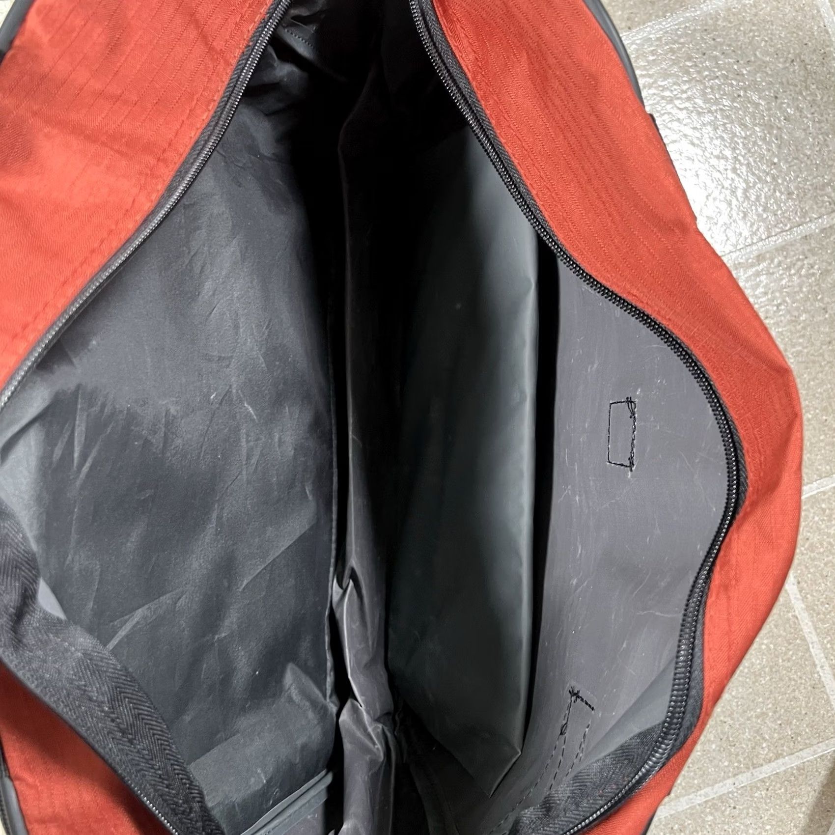 Eddie Bauer VINTAGE Eddie Bauer Duffle Bag Shoulder Strap Small Orange Canvas Men Size ONE SIZE - 4 Thumbnail