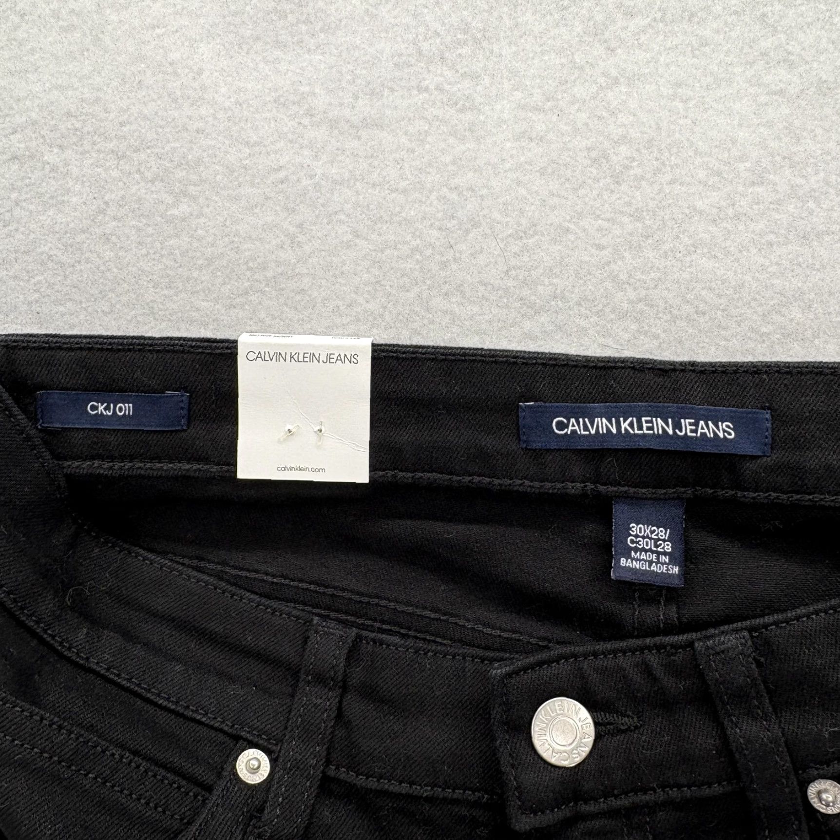 Vintage Calvin Klein Jeans CKJ 011 Skinny Jeans Mens 30x27 Infinite Black Stretch Denim Jeans Size US 30 / EU 46 - 5 Thumbnail