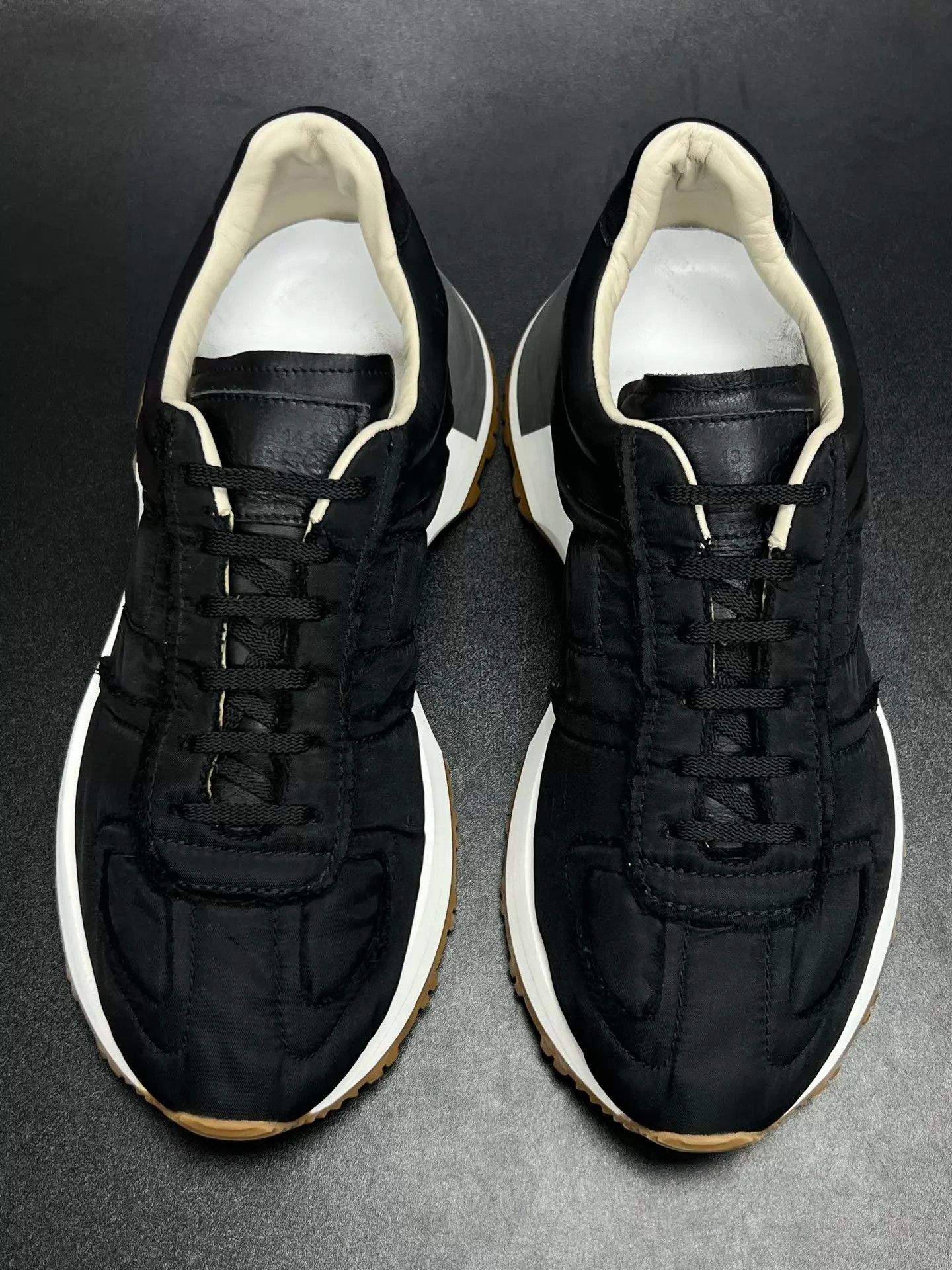Maison Margiela Maison Margiela Runner Low Top Sneaker Black 42 Like New Size US 9 / EU 42 - 3 Thumbnail