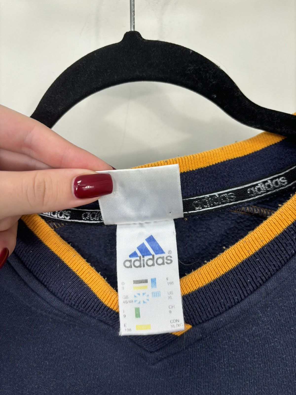 Adidas Vintage 90s Adidas Y2K Logo Retro Hype Sweatshirt Size US XL / EU 56 / 4 - 9 Thumbnail