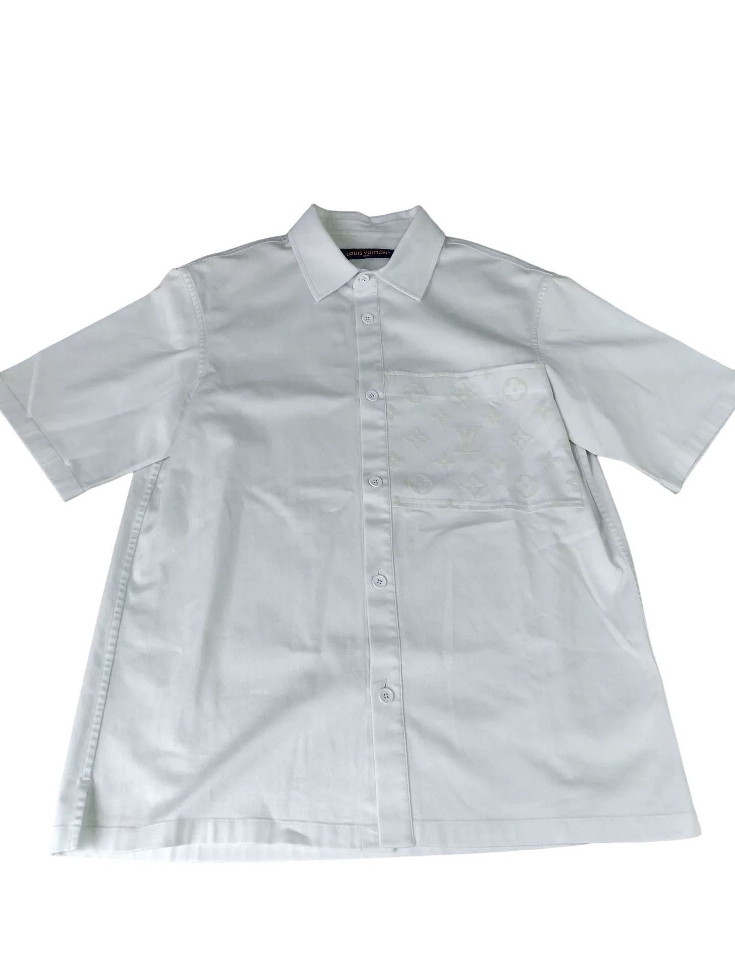Louis Vuitton Louis Vuitton Flocked Monogram Pocket Shirt L Size US L / EU 52-54 / 3 - 1 Thumbnail