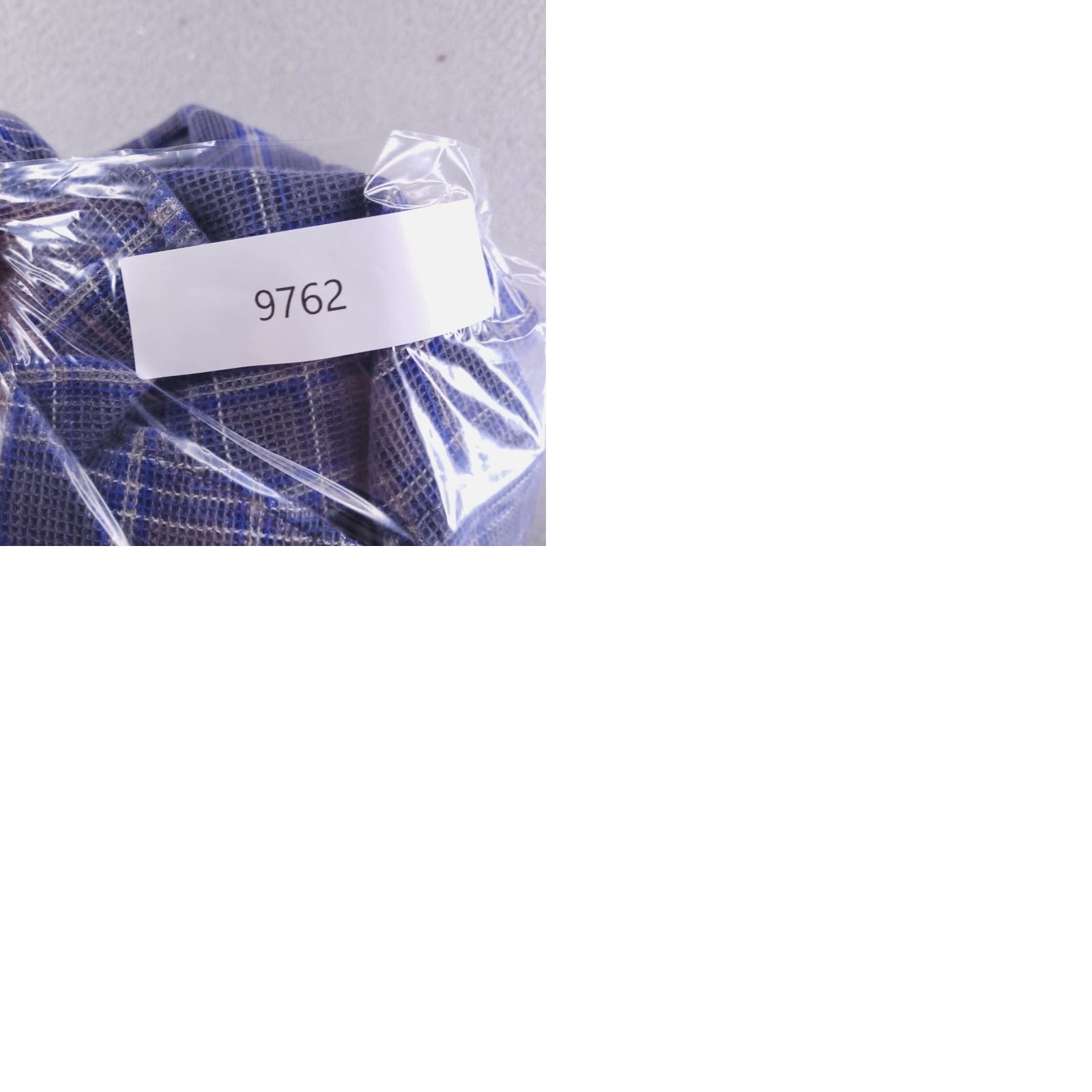 Tommy Hilfiger VINTAGE Tommy Jeans Flannel Shirt Mens L Blue 90s Thick Long Sleeve Button-Up Plaid Size US L / EU 52-54 / 3 - 9 Thumbnail