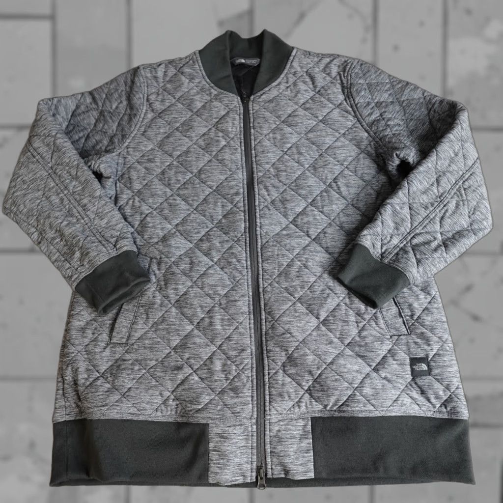 The North Face The North Face Womens Jacket XL Gray Quilted Bomber Jacket Womens XL Gray Quilted Bomber The North Face Size XL / US 12-14 / IT 48-50 - 1 Thumbnail