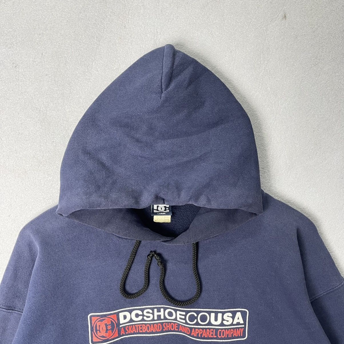 DC Vintage DC Shoes Co USA Hoodie Faded Blue Logo Skate Size US L / EU 52-54 / 3 - 2 Thumbnail