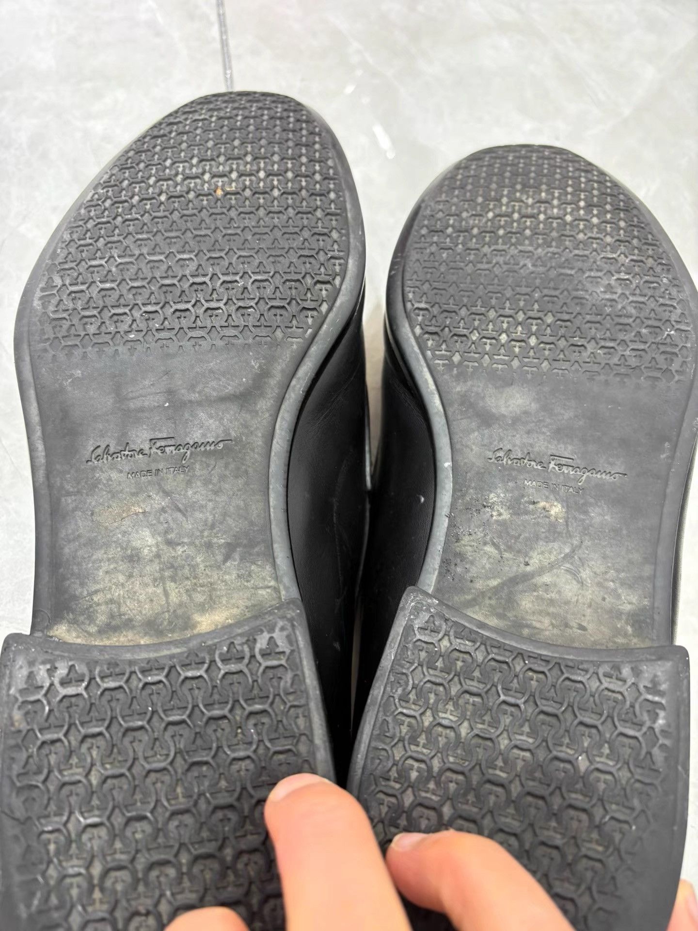 Salvatore Ferragamo Ferragamo Men's Business Loafer Casual Leather Shoes K29 Size US 8 / EU 41 - 4 Thumbnail