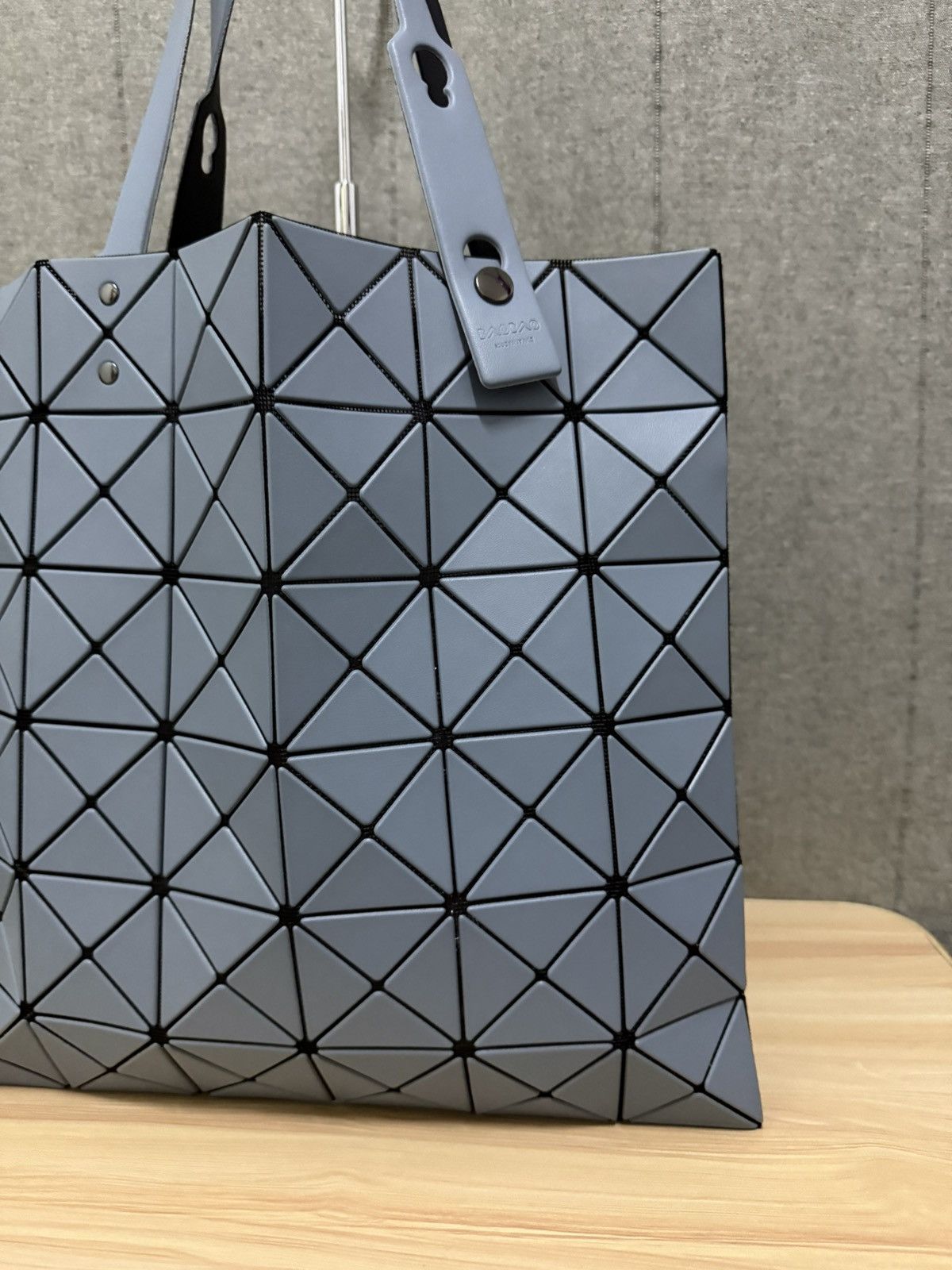 Issey Miyake Bao Bao Bao Bao Issey miyake Blue Geometric Tote bag Size ONE SIZE - 3 Thumbnail
