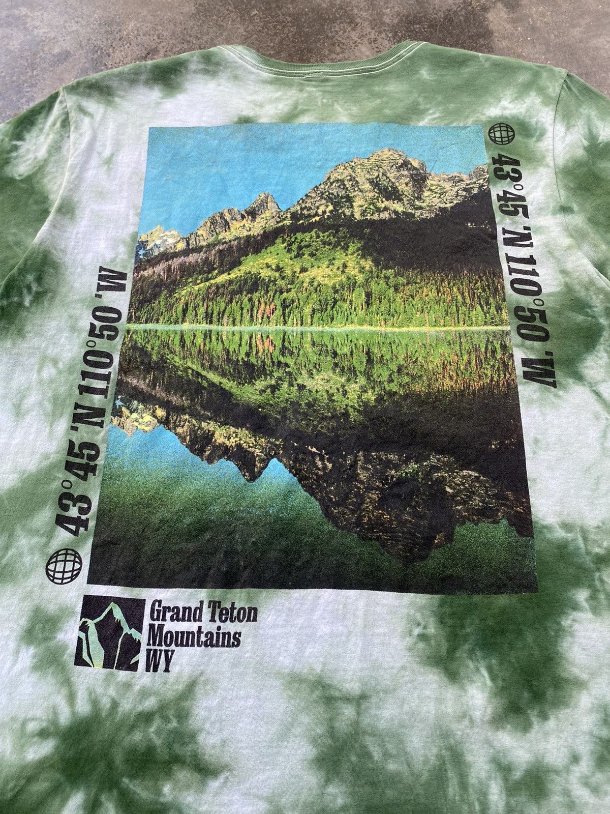 Vintage National Geographic Tie Dye Rare Tees Size US L / EU 52-54 / 3 - 4 Thumbnail