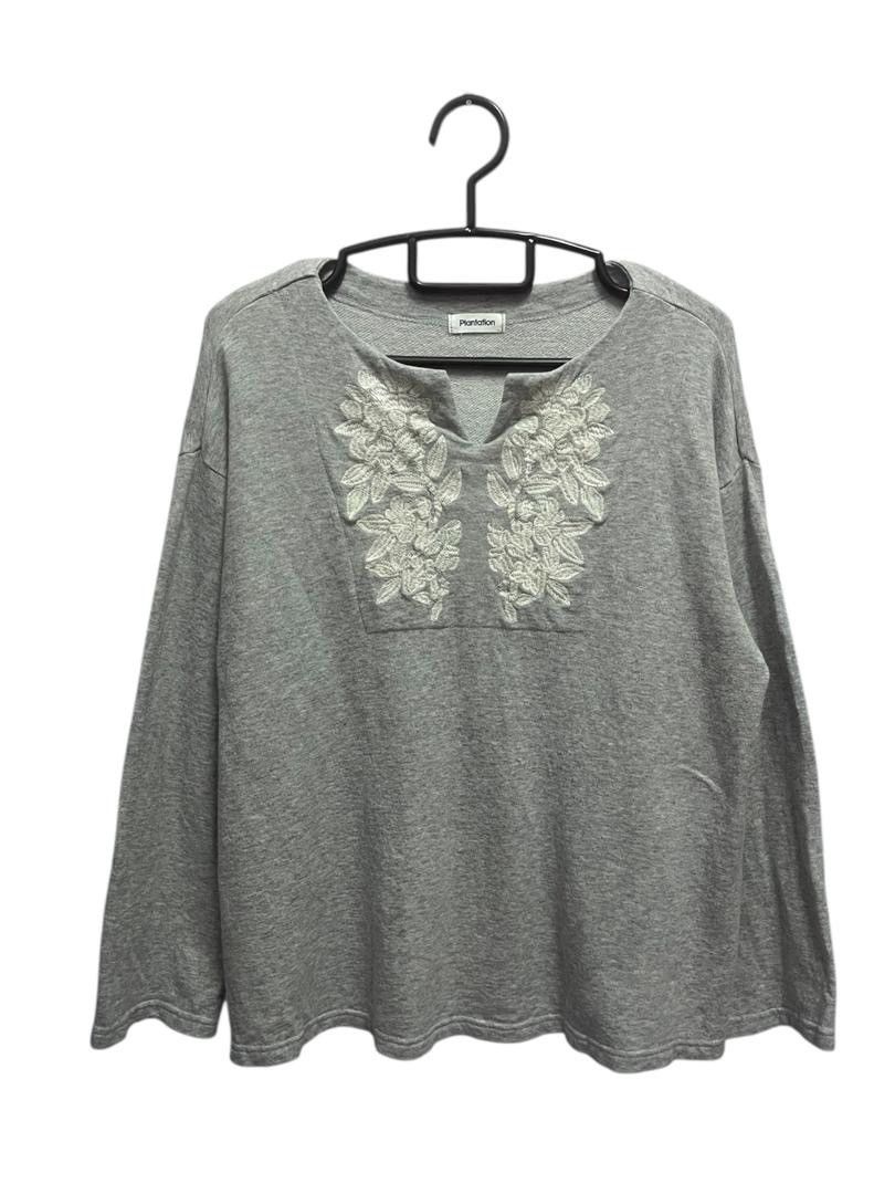 2000s Issey Miyake Plantation Flower Embroiderey Sweatshirt