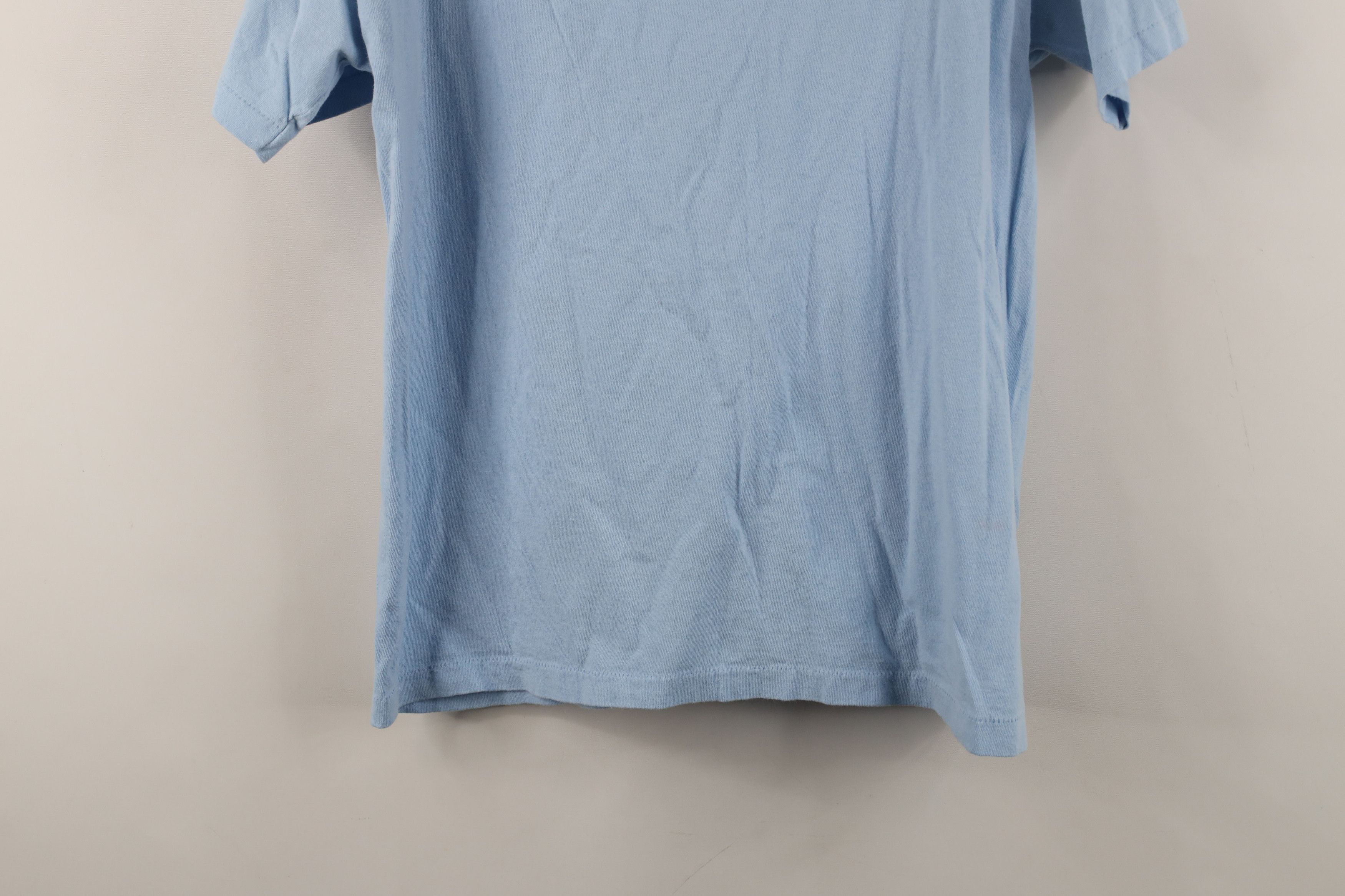 Guess Vintage 90s Guess Spell Out Heart Flower T-Shirt Blue USA Size M / US 6-8 / IT 42-44 - 12 Thumbnail