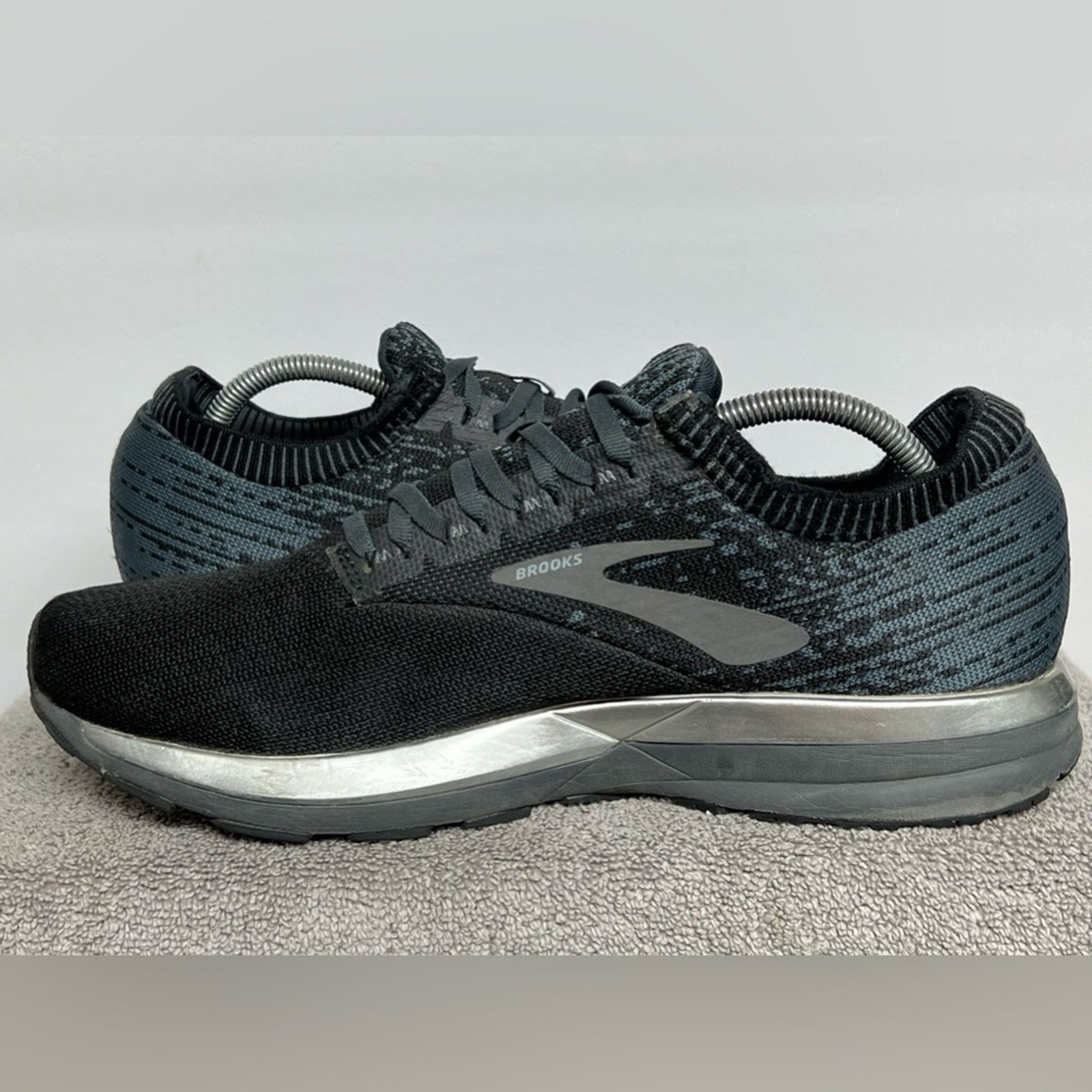 Brooks Brooks Men’s Ricochet Black Silver Running Shoes Size 11.5 Size US 11.5 / EU 44-45 - 5 Thumbnail