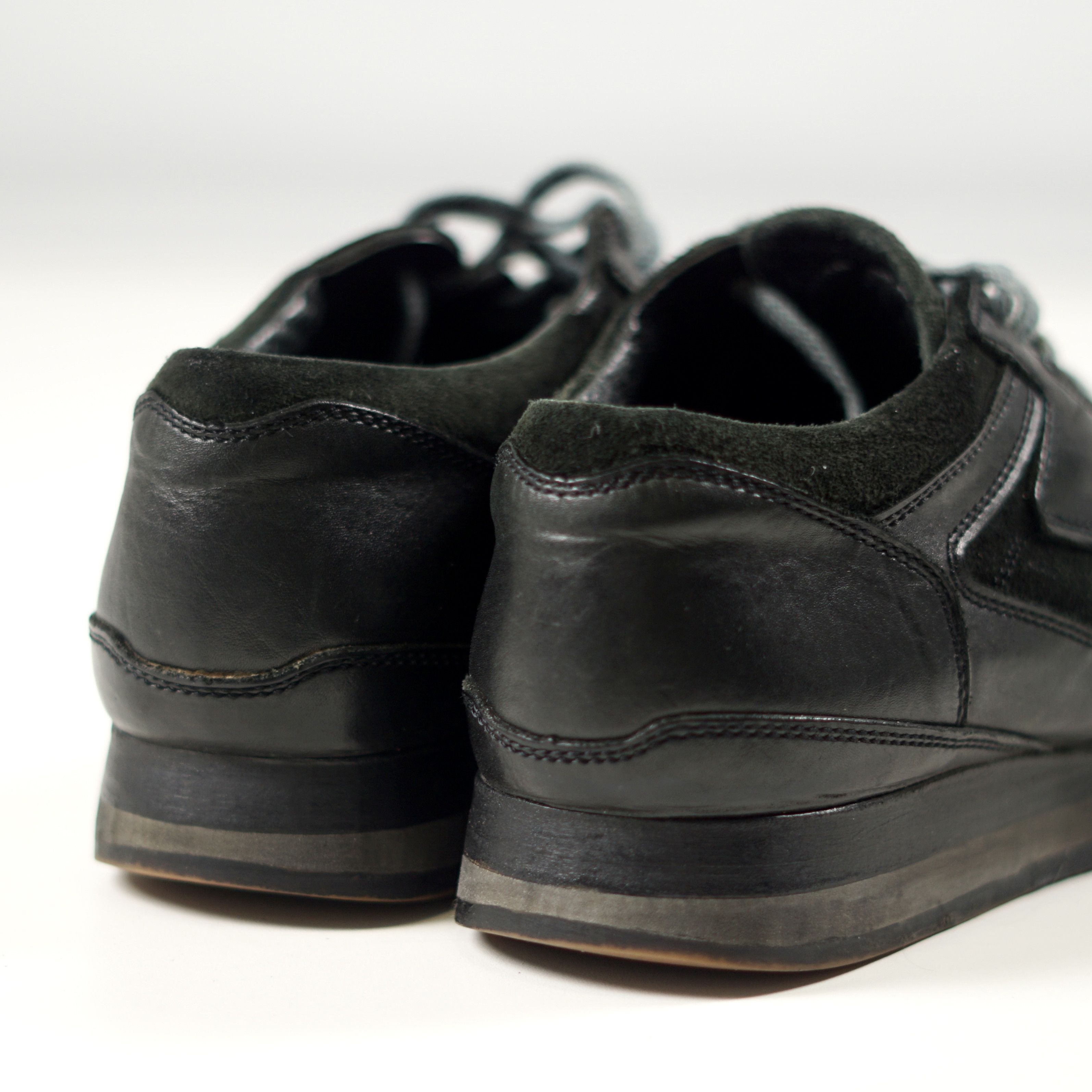 Hender Scheme Hender Scheme x Sacai paneled leather/suede runners Size US 6.5 / EU 39-40 - 9 Thumbnail