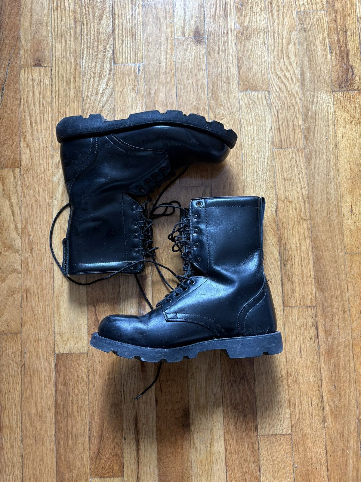 Vintage Black Leather Combat-Style Boots Size US 10 / EU 43 - 1 Thumbnail