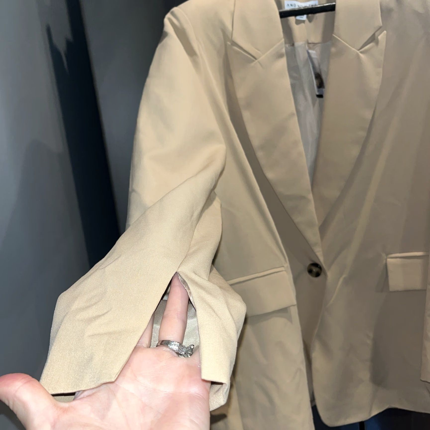 Vintage VINTAGE And Now This Tan BLAZER Womens 1XL One Button Lined Career Office Polyester Light Weight Jacket Size XL / US 12-14 / IT 48-50 - 5 Thumbnail