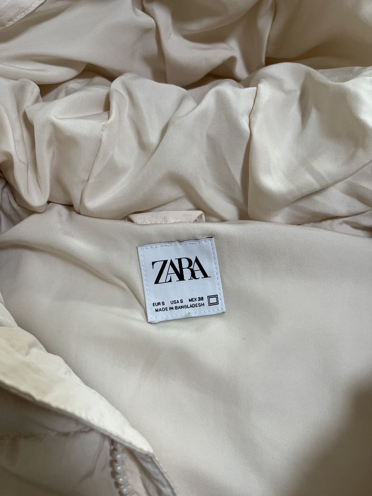 Zara Zara men vest Size US S / EU 44-46 / 1 - 3 Thumbnail
