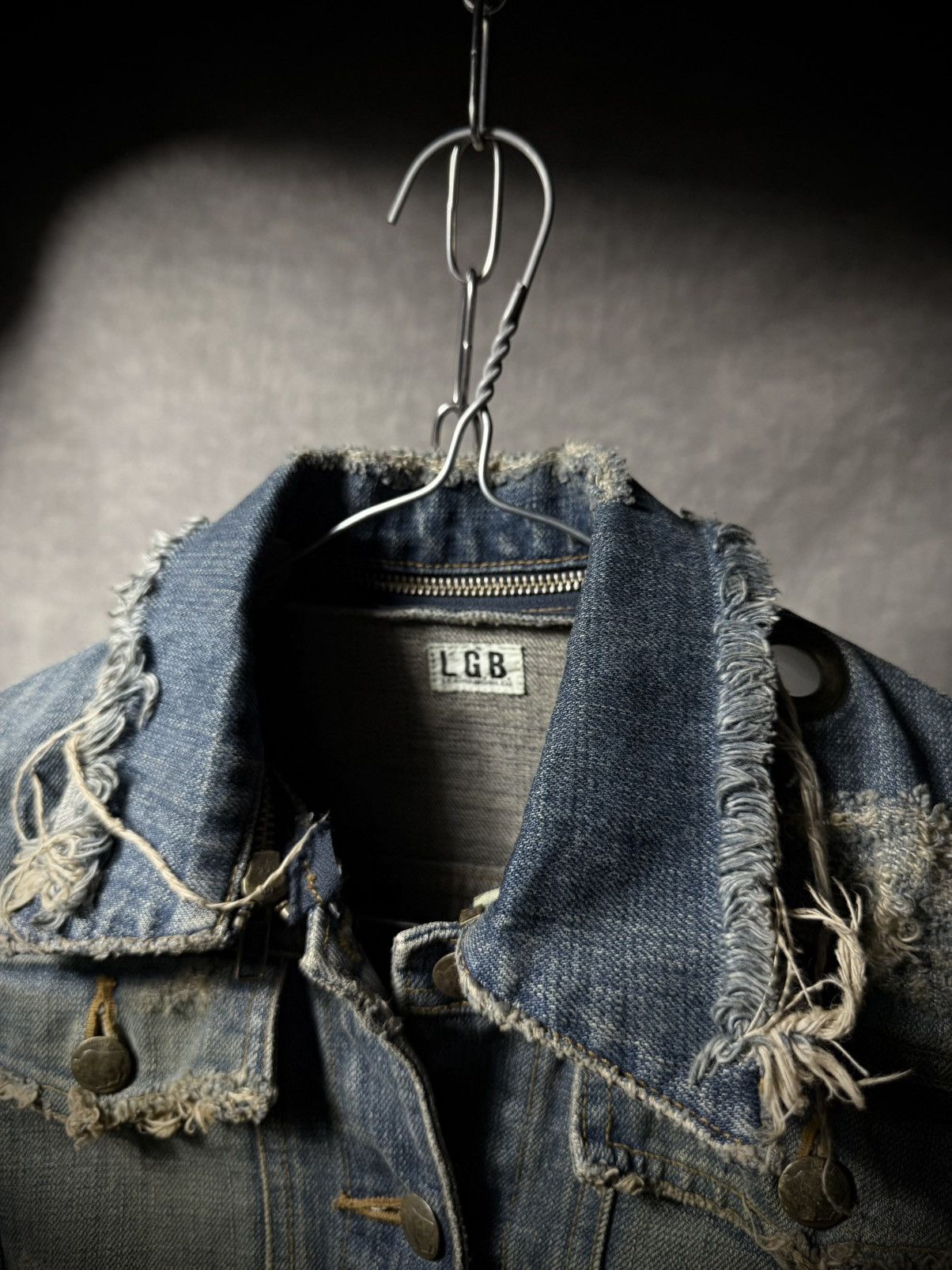 Le Grande Bleu (L.G.B.) LGB Distressed Fringe Denim Jacket Size US XS / EU 42 / 0 - 5 Thumbnail