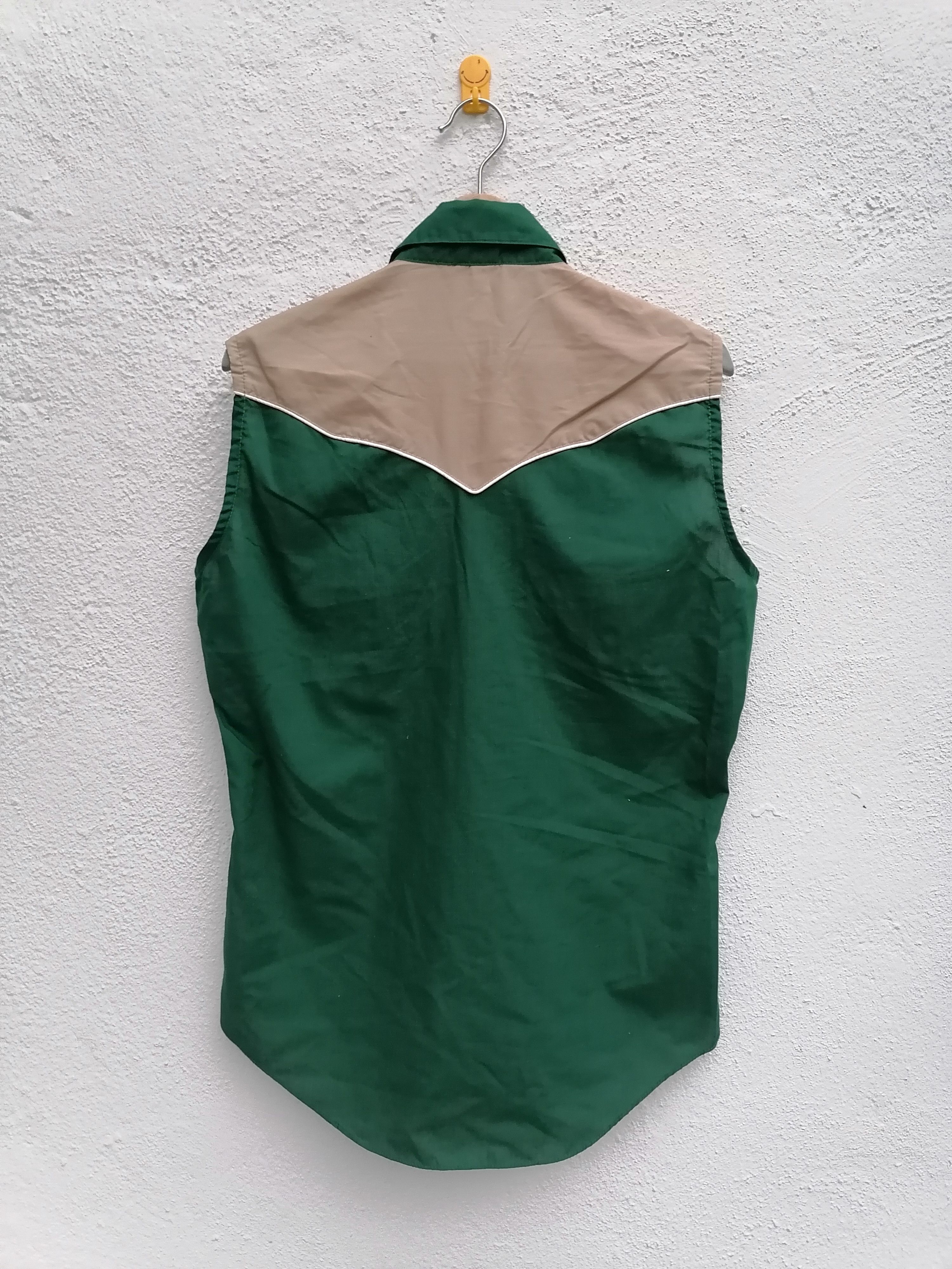 Levi's × Vintage Vintage Levi's Smiley Pocket Western Sleeveless Button Shirt Size US M / EU 48-50 / 2 - 9 Thumbnail
