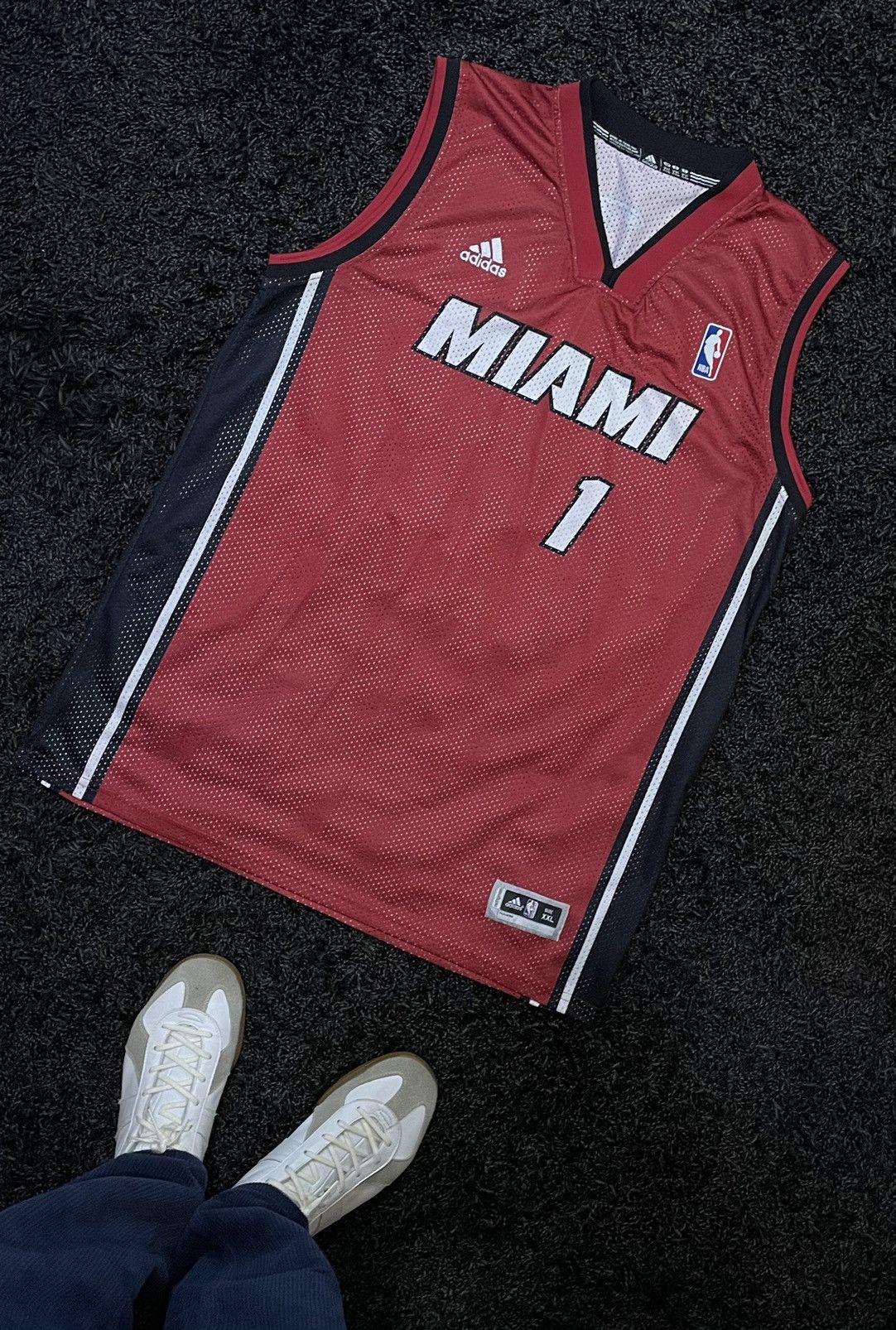 Adidas × NBA Vintage Miami Heat 1 Bosh Basketball Jersey Adidas NBA Size US XL / EU 56 / 4 - 6 Thumbnail