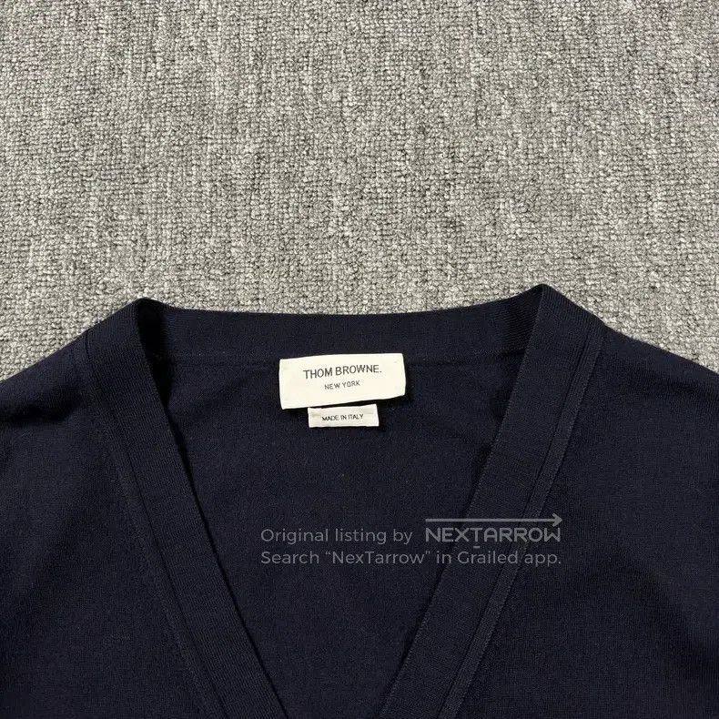 Thom Browne Thom Browne Blue four stripes V-neck wool cardigan Size US M / EU 48-50 / 2 - 2 Thumbnail