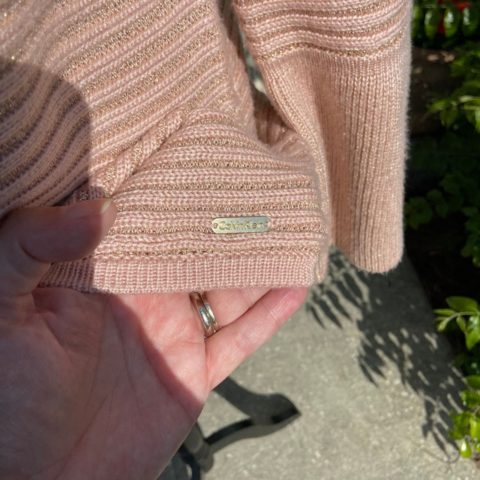 Calvin Klein Calvin Klein Pink Metallic Gold Cowl Neck Ribbed Sweater M Size M / US 6-8 / IT 42-44 - 5 Thumbnail