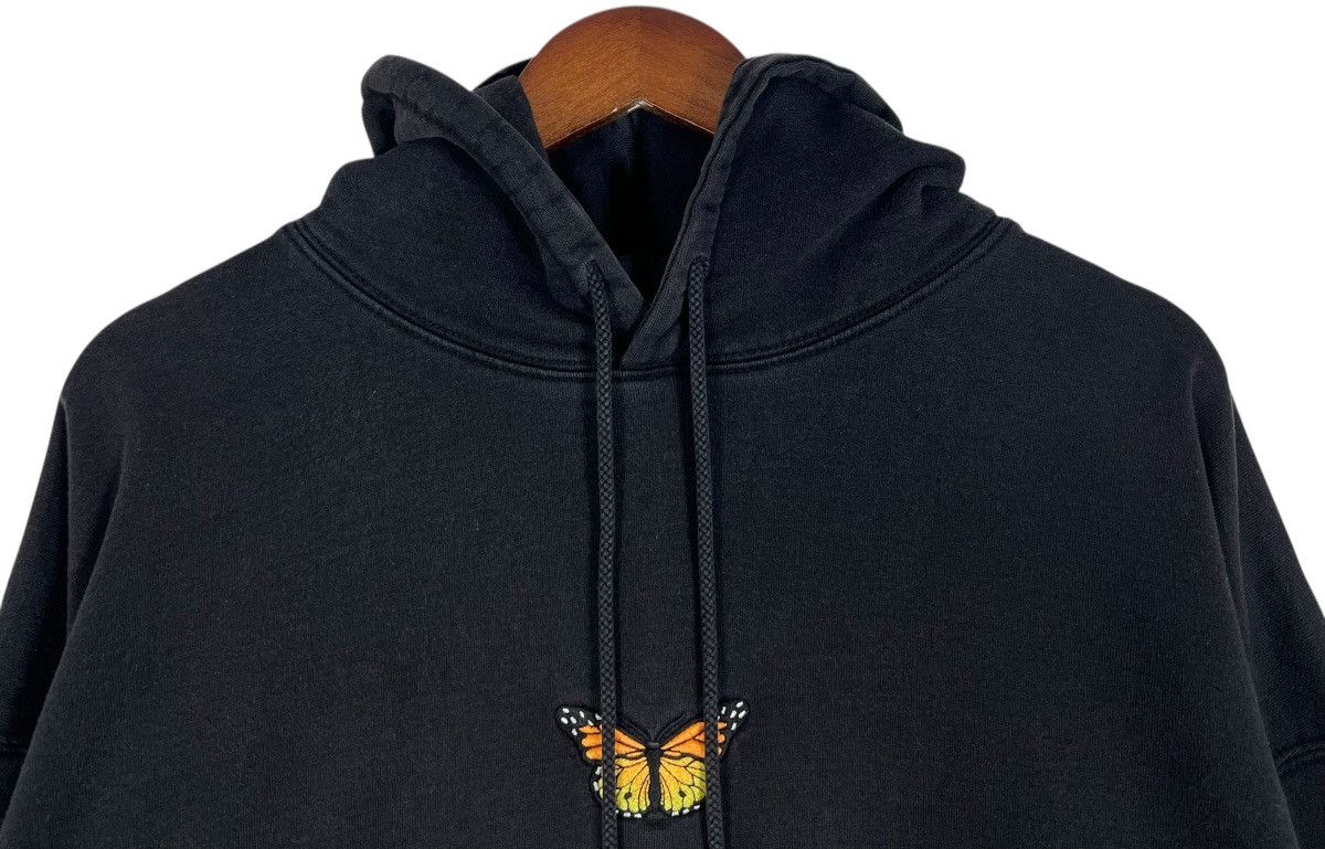 Brandy Melville BRANDY MELVILLE Butterfly Hoodie Size L / US 10 / IT 46 - 3 Thumbnail