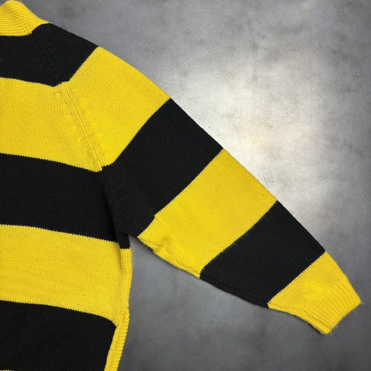 Other × Vintage 1980s Vintage Cardigan Sweater Striped Zip-Up Bumble Bee 80s Size US S / EU 44-46 / 1 - 11 Thumbnail