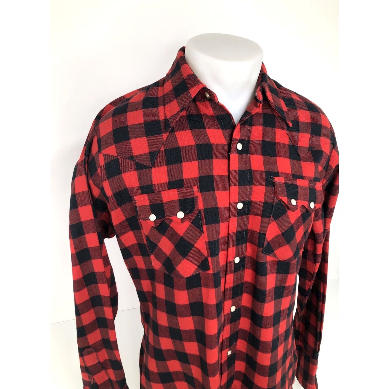 J Brand DEE CEE BRAND Vintage SAWTOOTH Western PEARL SNAP Flannel 15.5/35 Shirt Red Black Mens Long Sleeve Button-Up XS? Size US M / EU 48-50 / 2 - 3 Thumbnail