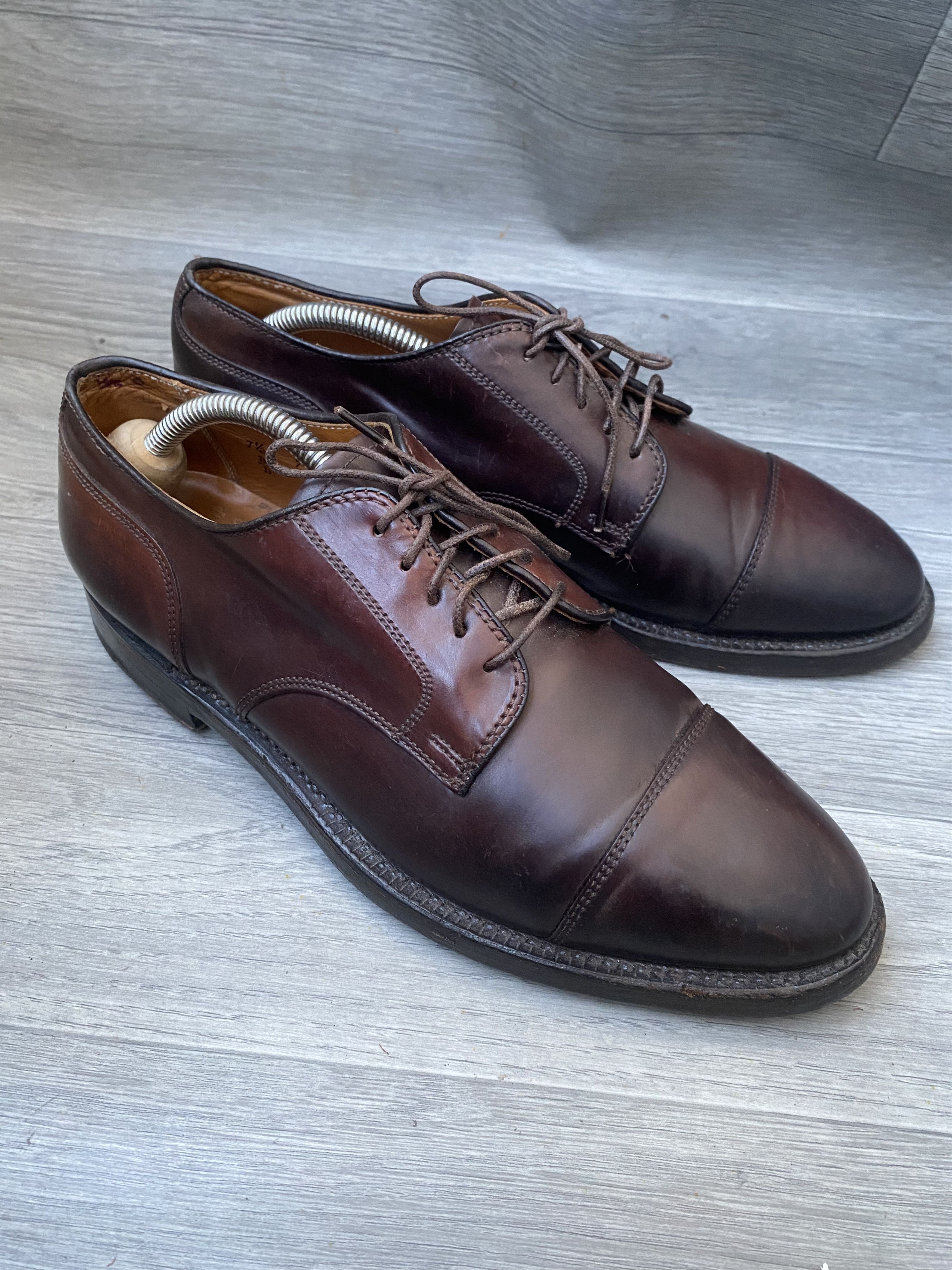 Alden Alden cap-toe shell cordovan dress oxford shoes sz 7.5 Size US 7.5 / EU 40-41 - 6 Thumbnail