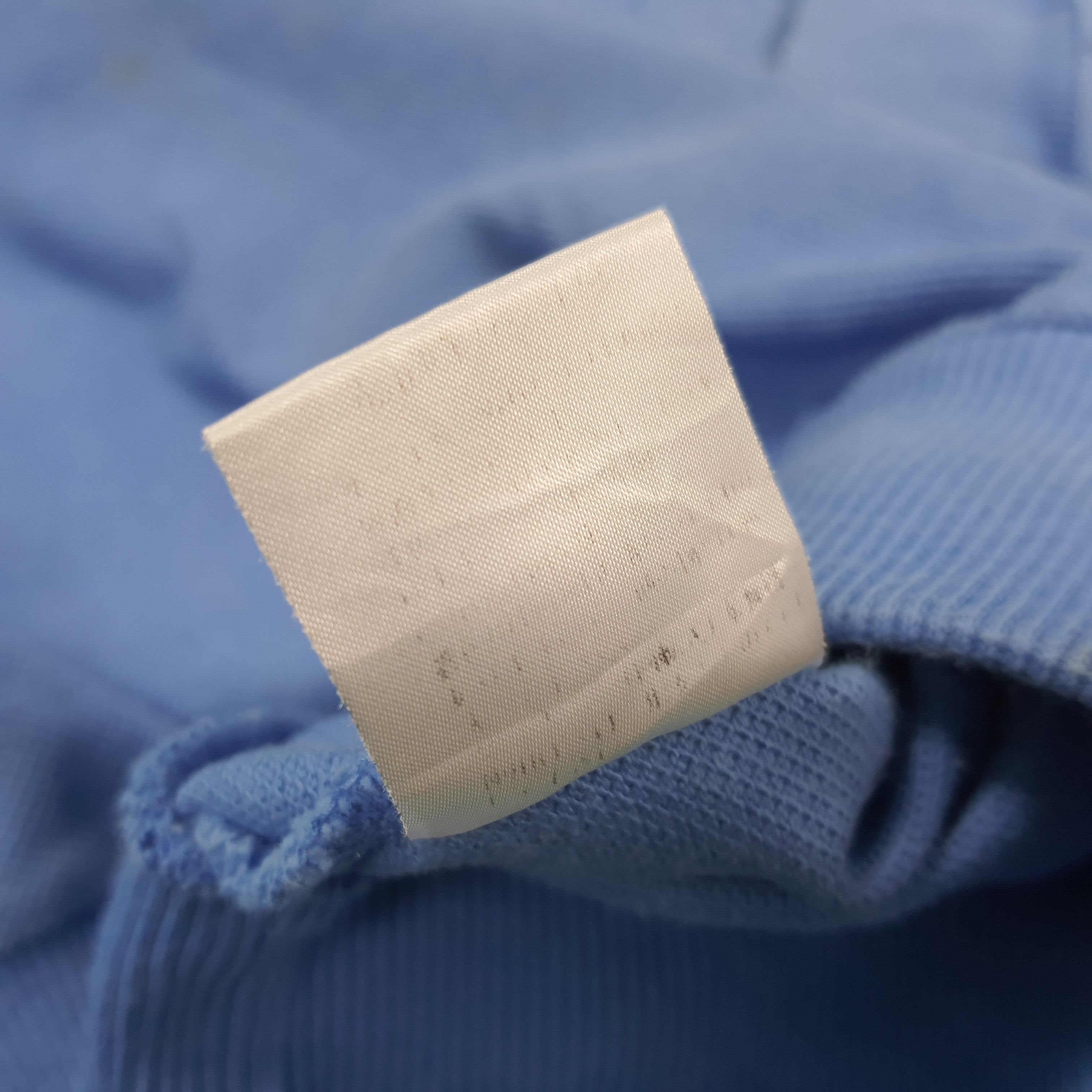 Lacoste Vintage Lacoste Big Logo Embossed Sweatshirt C306N6 Size US S / EU 44-46 / 1 - 7 Thumbnail