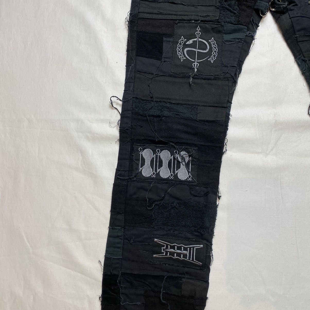 m.w.o.b.h.m campriライダースアンダーカバーcrust punk Crust Punk Diy | Pants from @inxofre.crust and @victor.leo