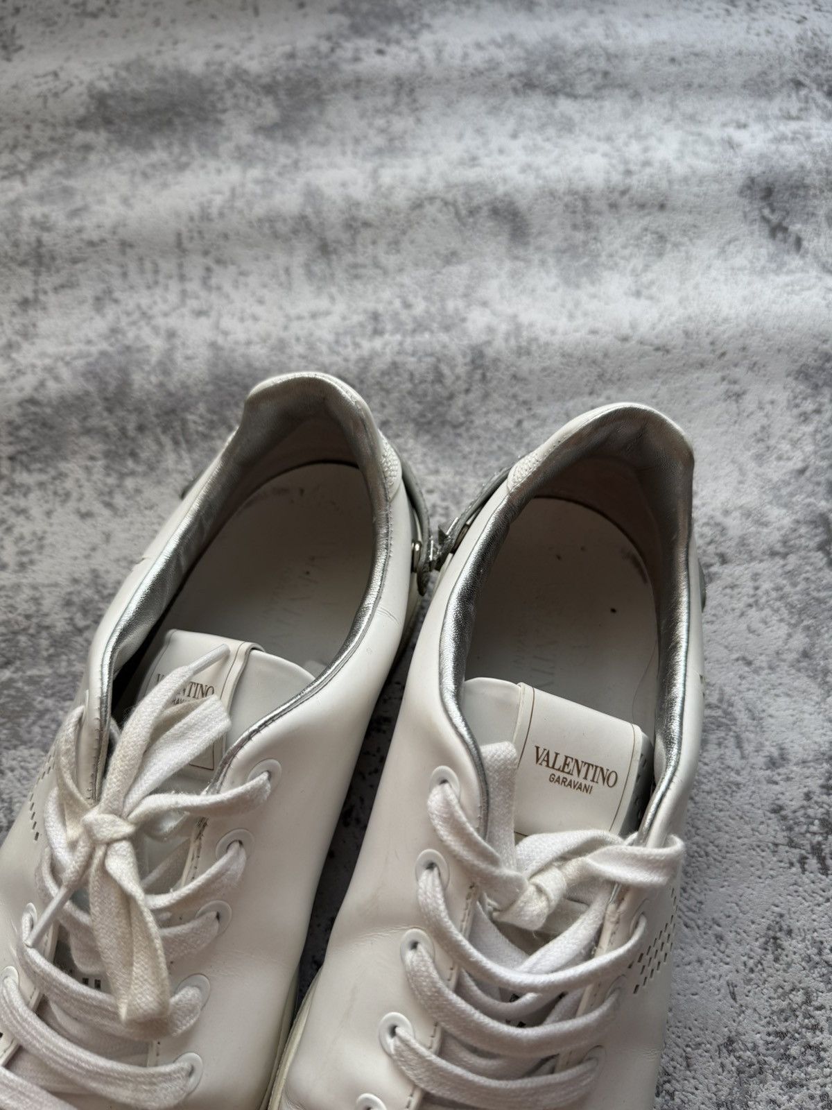 Valentino Valentino Garavani Vlogo Backnet Rockstud Leather Shoes Size US 9 / IT 39 - 16 Thumbnail