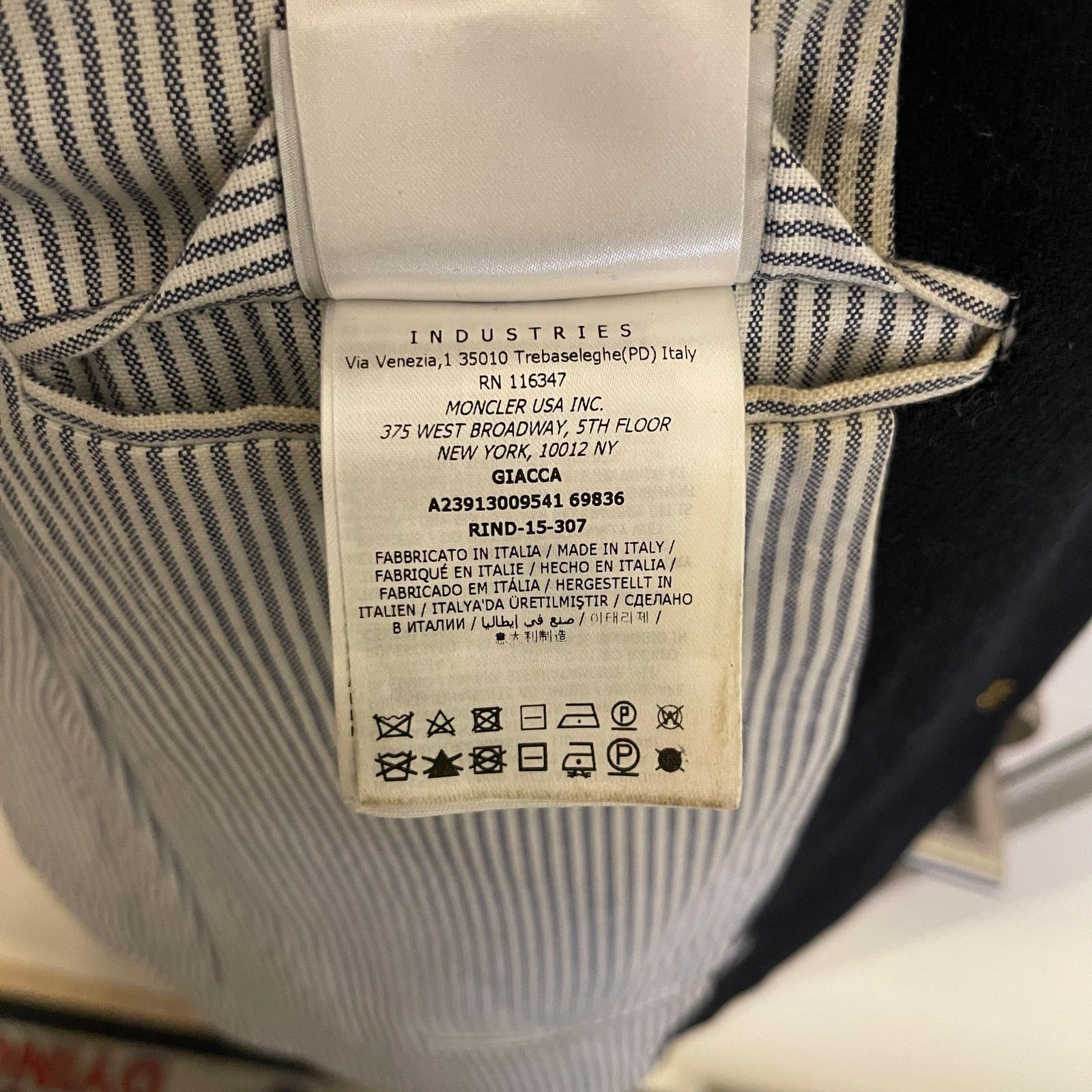 Moncler Gamme Bleu Runway Moncler Gamme Bleu FW2015 by Thom Browne Size US M / EU 48-50 / 2 - 20 Thumbnail