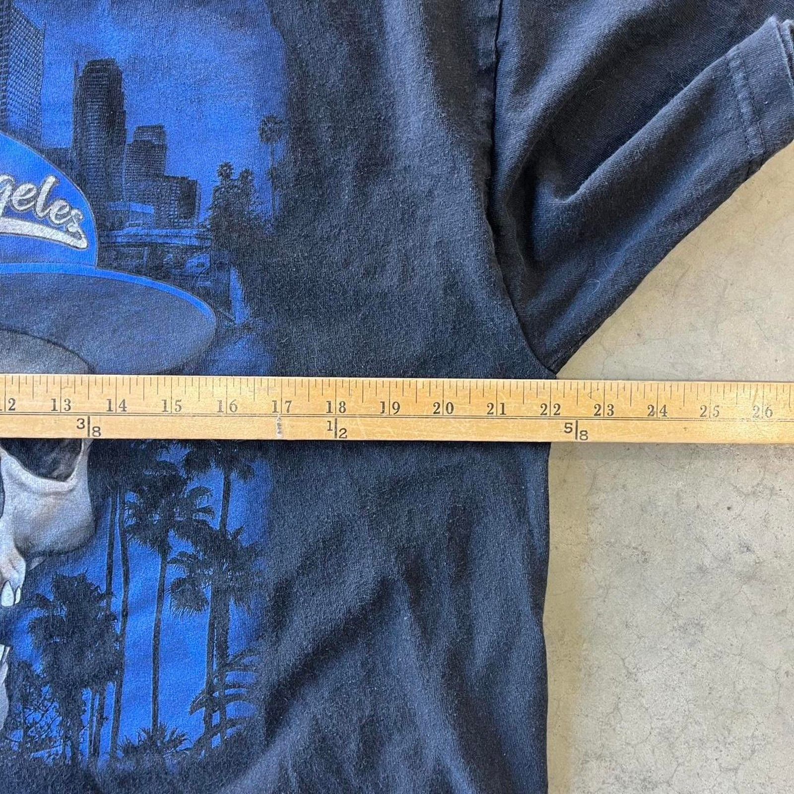 MLB Vintage 2000s yankees skull tee Size US XL / EU 56 / 4 - 4 Thumbnail
