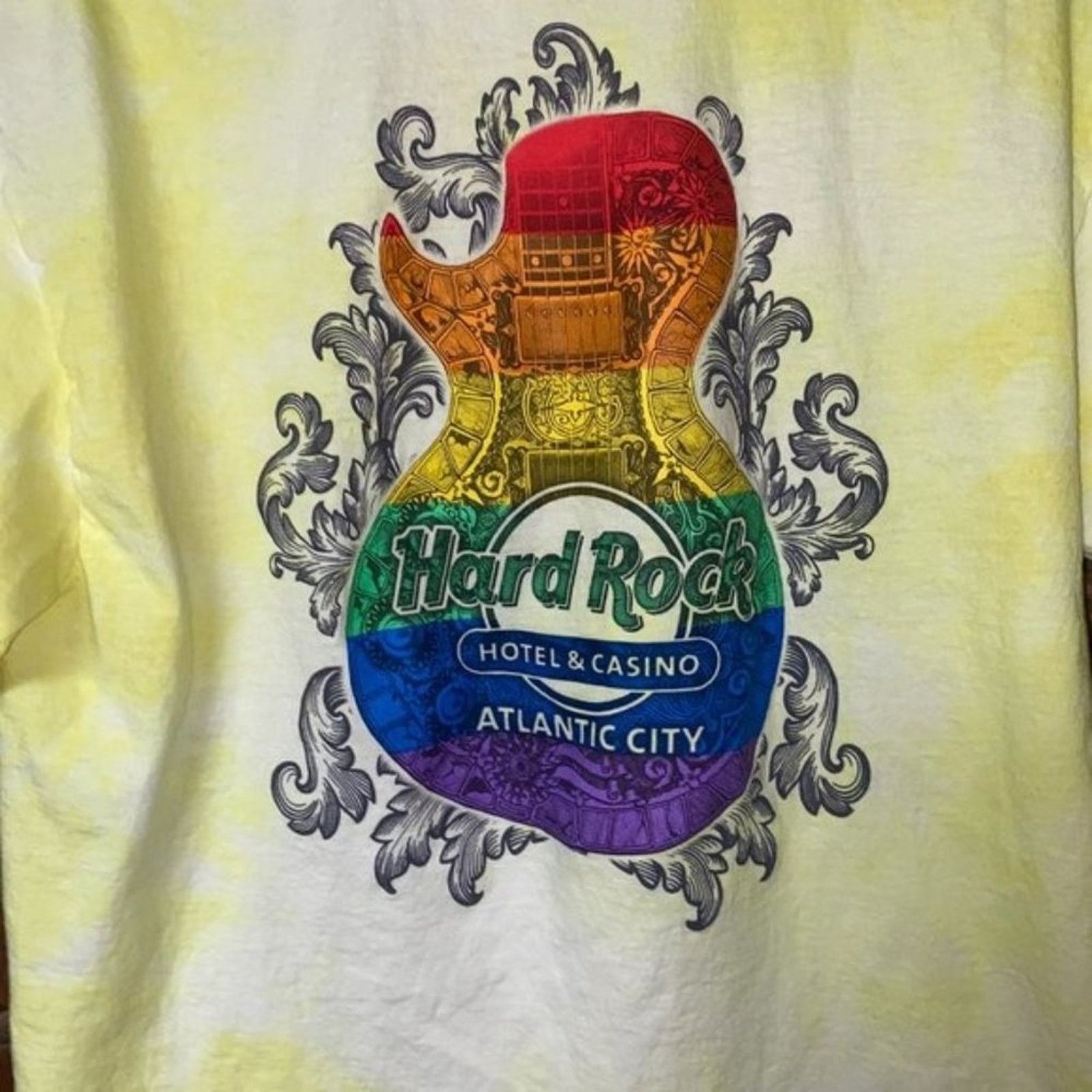 Hard Rock Cafe Hard Rock Custom Yellow Tie Dye Graphic T-Shirt L Size US L / EU 52-54 / 3 - 4 Thumbnail