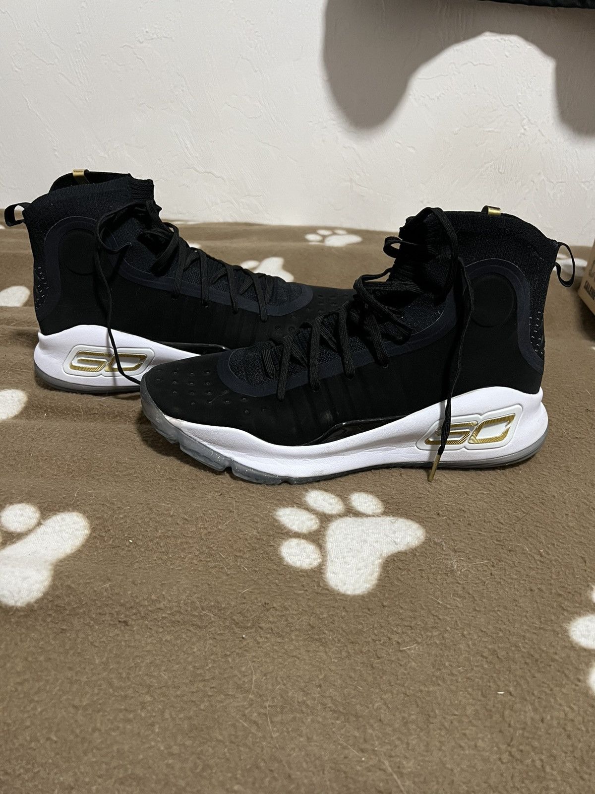 Under Armour Under armor Curry 4 more dimes Size US 10 / EU 43 - 1 Thumbnail