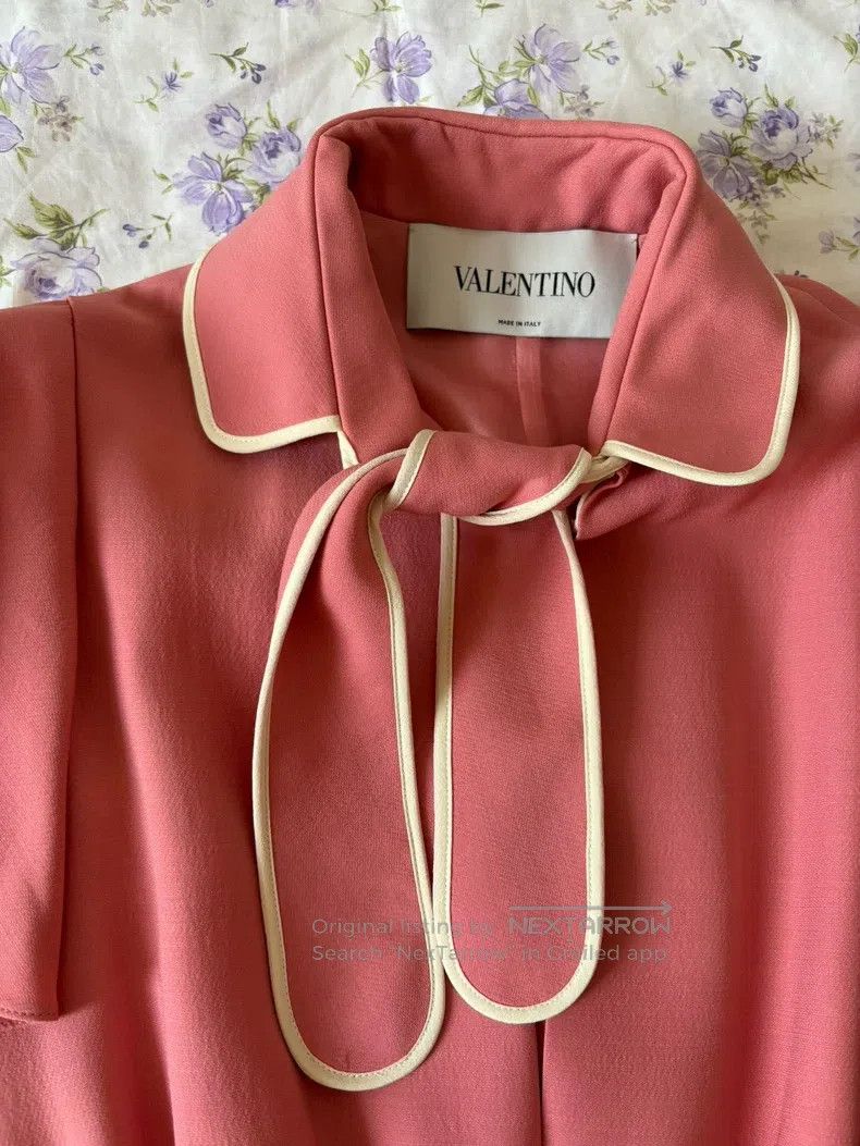 Valentino Valentino dress Size M / US 6-8 / IT 42-44 - 2 Thumbnail