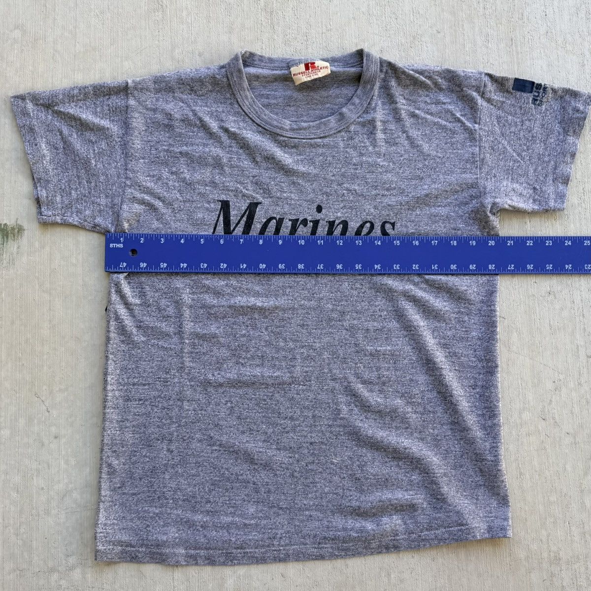 Russell Athletic Vintage Russell Athletic T Shirt U.S. Marine Corps 80s Size US L / EU 52-54 / 3 - 6 Thumbnail