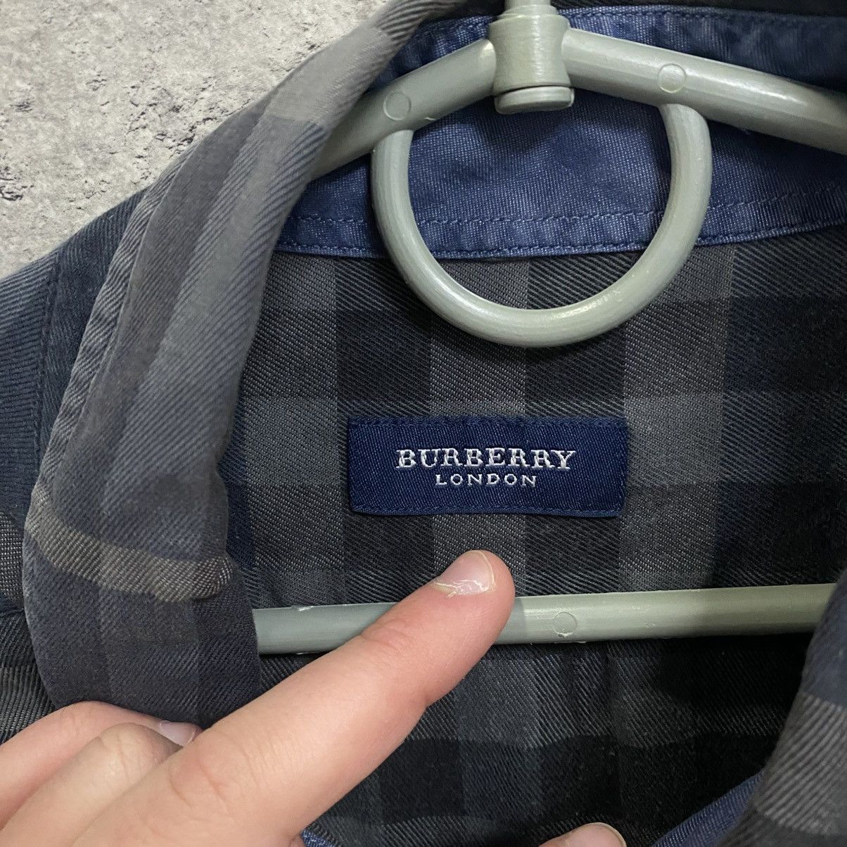 Burberry Vintage Burberry Shirt Size US M / EU 48-50 / 2 - 7 Thumbnail