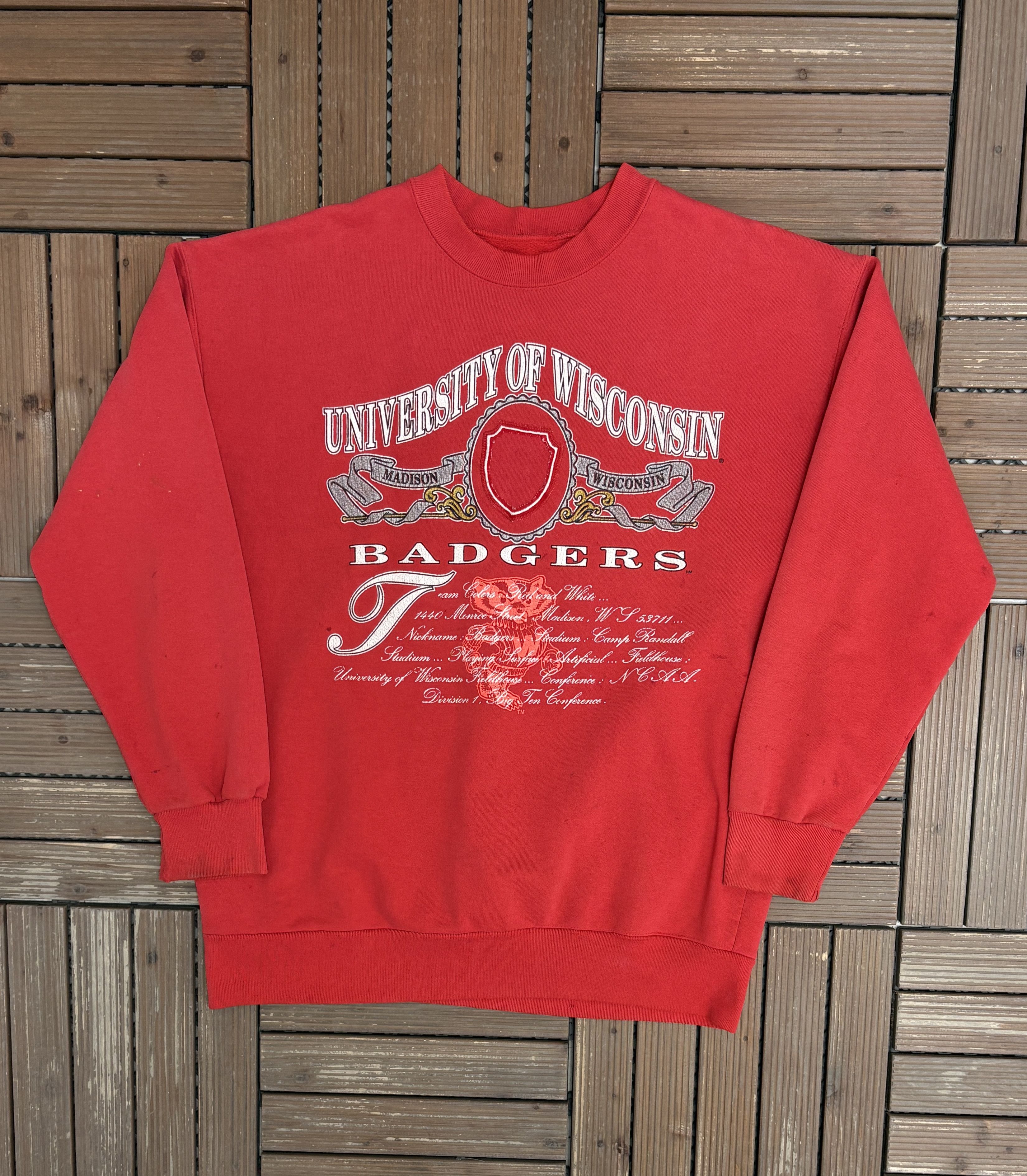 Vintage Wisconsin Badgers Vintage Red Crewneck Sweater Size US XL / EU 56 / 4 - 1 Thumbnail