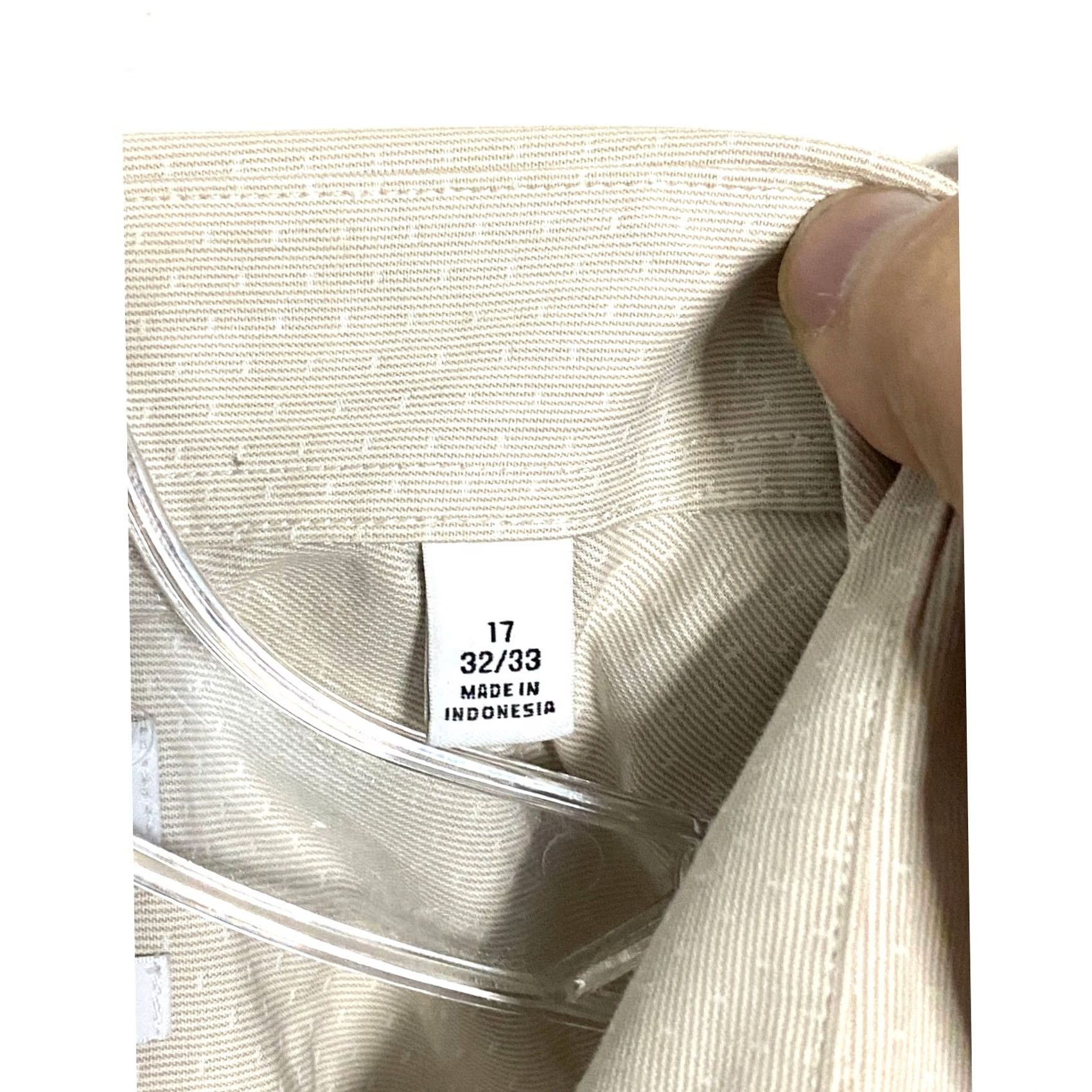 Calvin Klein - "Calvin Klein" is prominently featured Size 46R - 7 Thumbnail