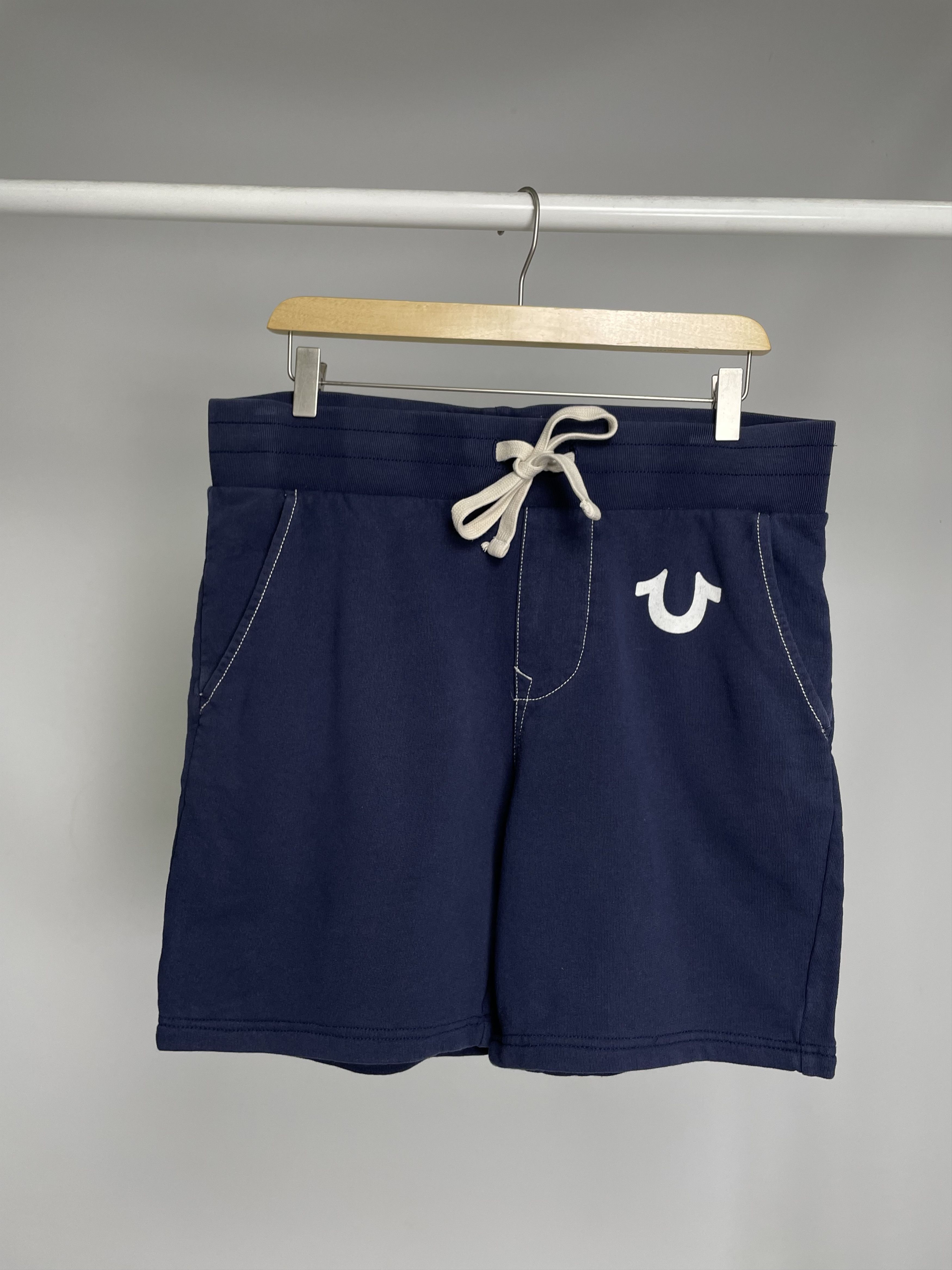 True Religion True Religion Navy Blue Logo Sweat Shorts Size US 30 / EU 46 - 5 Thumbnail
