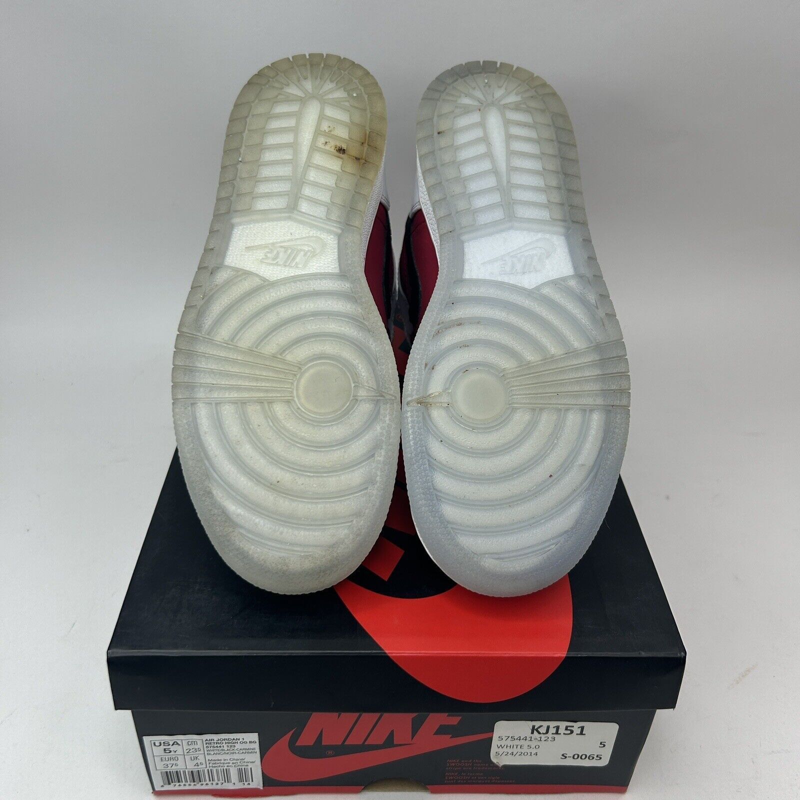 Nike Nike Shoes Air Jordan Retro 1 High OG BG “Carmine/Red White” Size US 6.5 / IT 36.5 - 7 Thumbnail