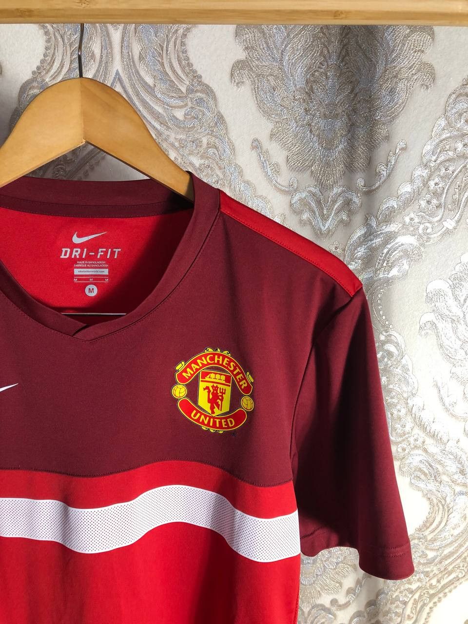 Nike Vintage Nike FC Manchester United England Soccer Jersey Y2K Size US M / EU 48-50 / 2 - 2 Thumbnail