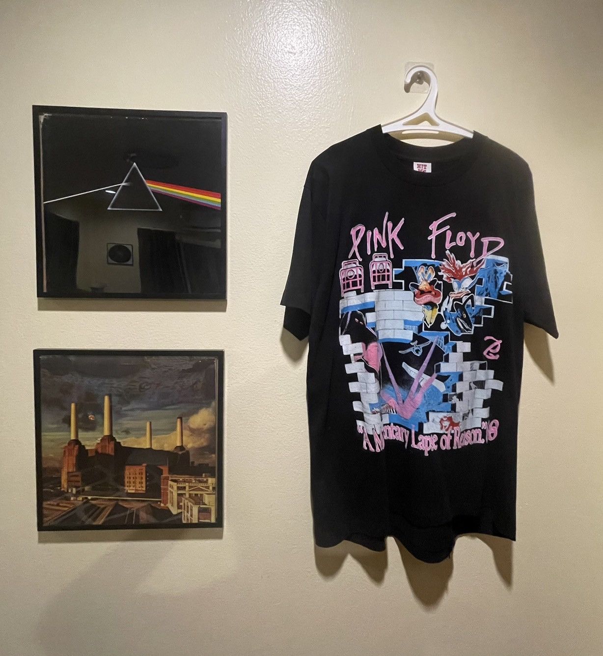 image of Pink Floyd A Momentary Lapse Of Reason Tour 1980S T-Shirt in Black, Men's (Size XL)