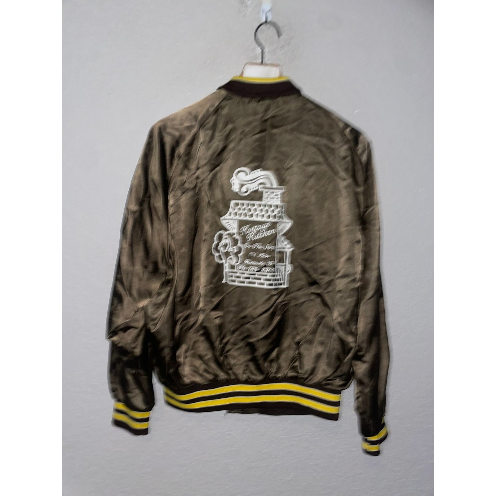 Vintage Vintage Brown Nylon Bomber Jacket Kottage Kitchen VTG 80s L Size US L / EU 52-54 / 3 - 7 Thumbnail