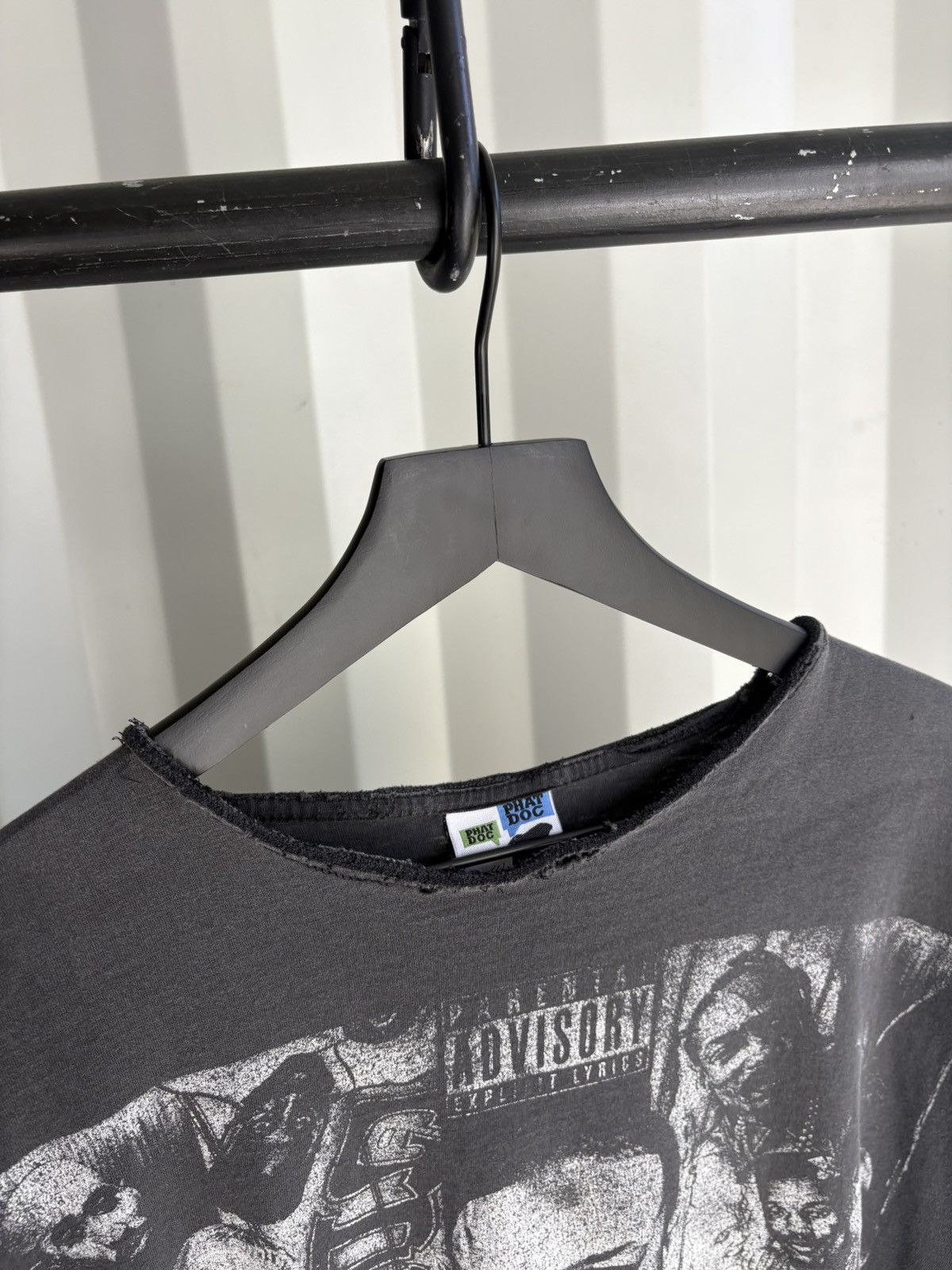 Band Tees Rap Legends Thrashed Faded Distressed Shirt GRUNGE Size US XL / EU 56 / 4 - 6 Thumbnail