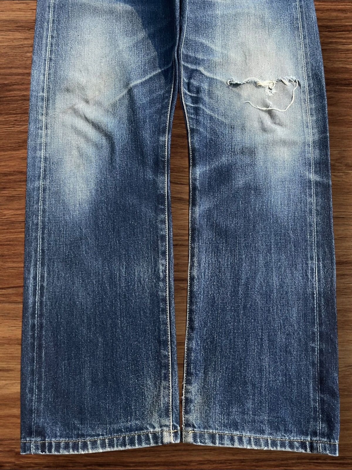 Undercover × Uniqlo Vintage Japanese Brand Blue Washed Distressed Redline Jeans Size US 32 / EU 48 - 6 Thumbnail